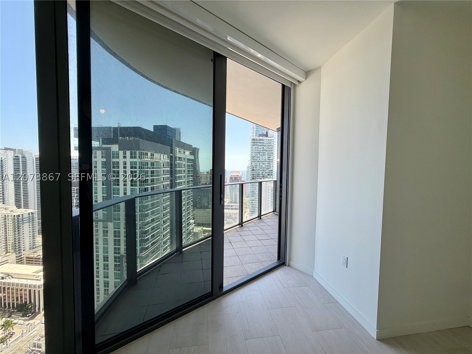 1000 Brickell Plz 4301 Property Photo 58