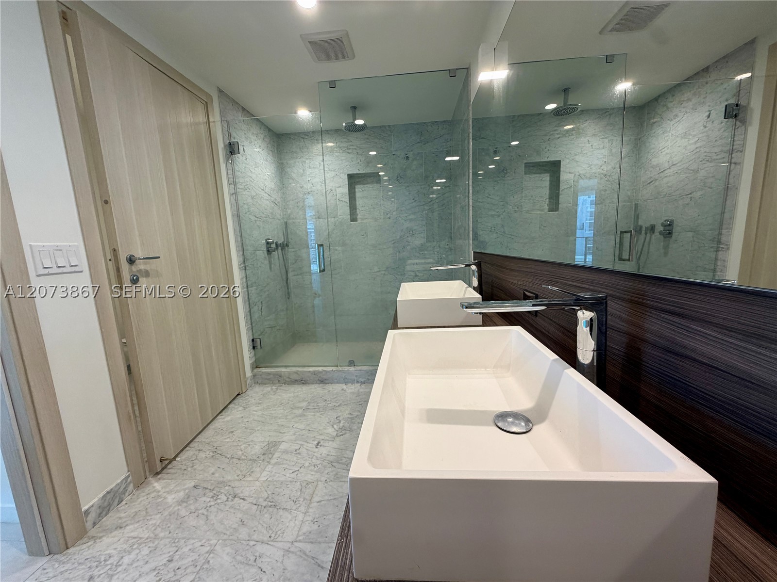 1000 Brickell Plz 4301 Property Photo 62