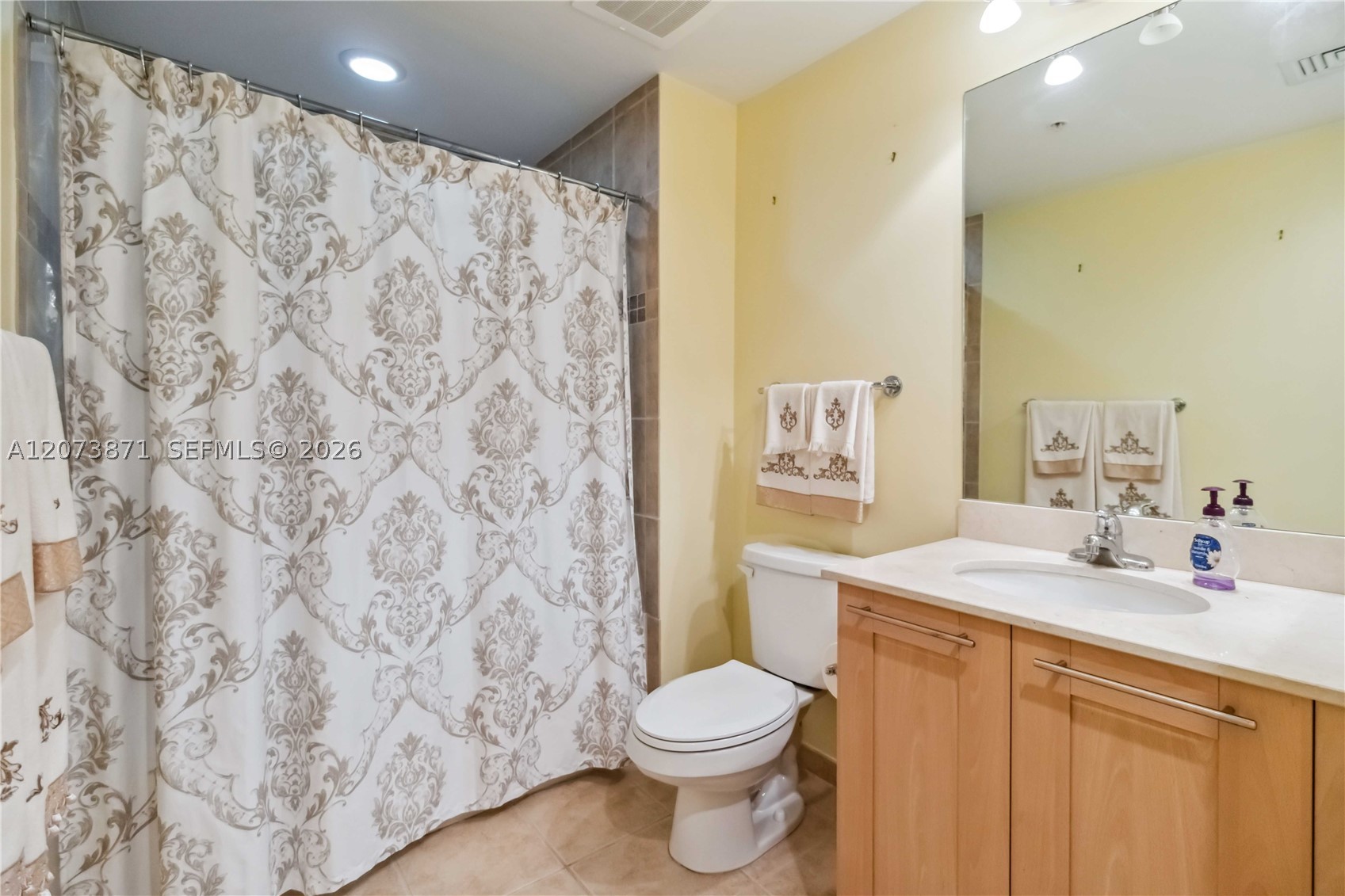 511 Se 5th Ave 1214 Property Photo 30