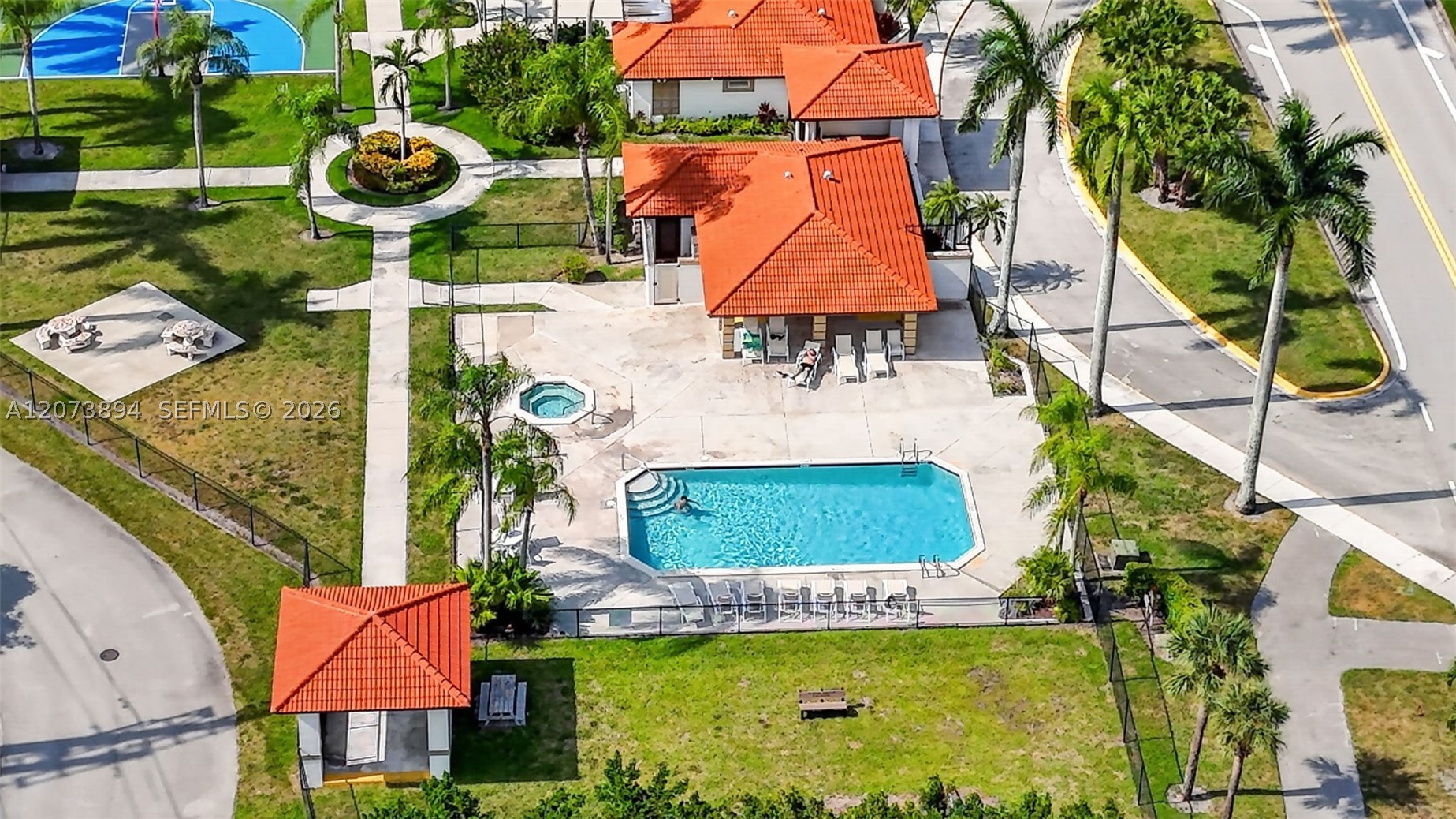 18360 Coral Isles Dr Property Photo 43