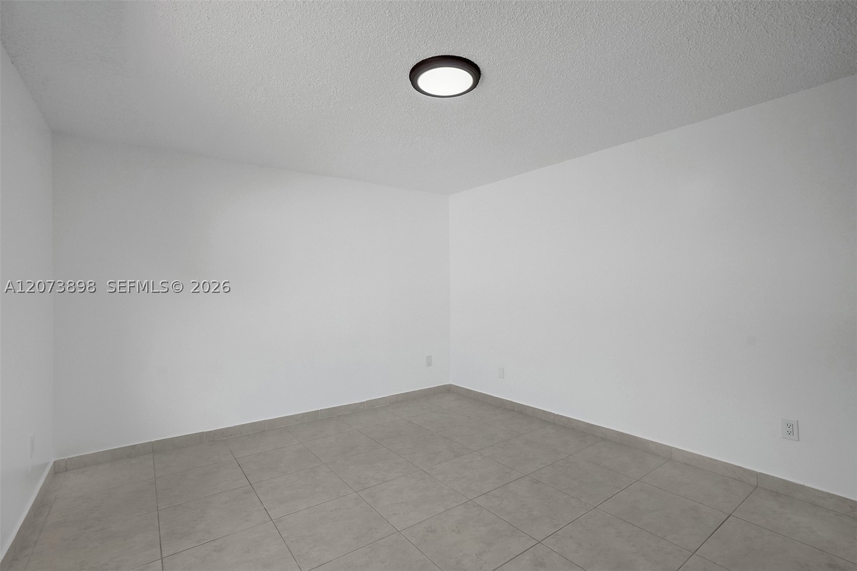 12701 Sw 80th St Property Photo 17