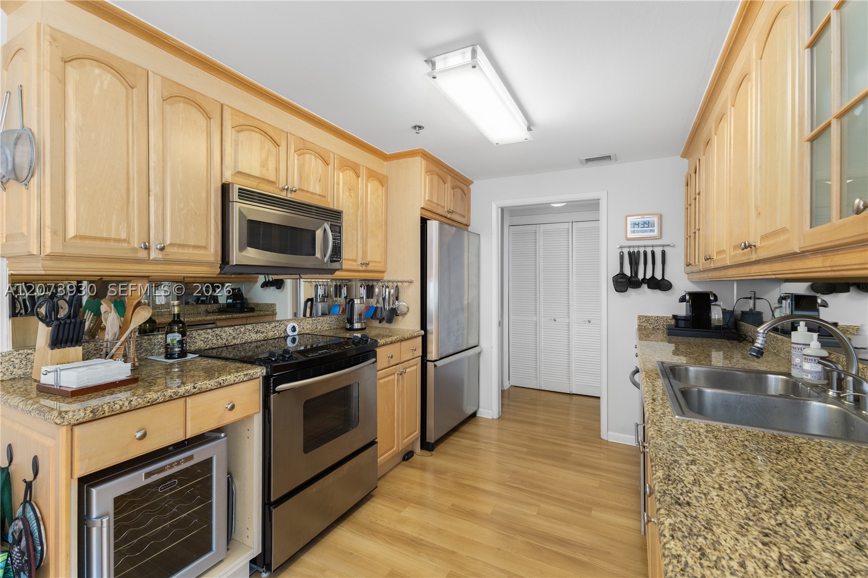 1581 Brickell Ave 1105 Property Photo 14