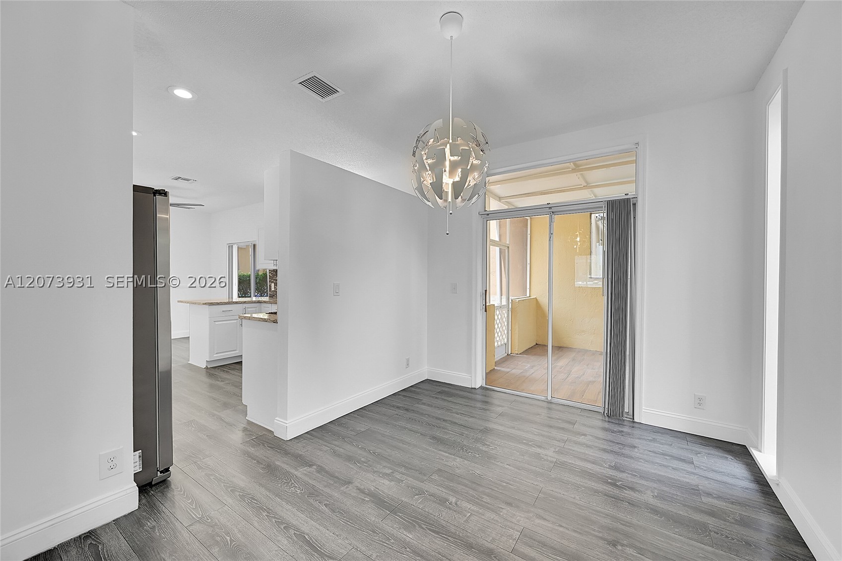 11201 Lakeview Dr 48-m Property Photo 6