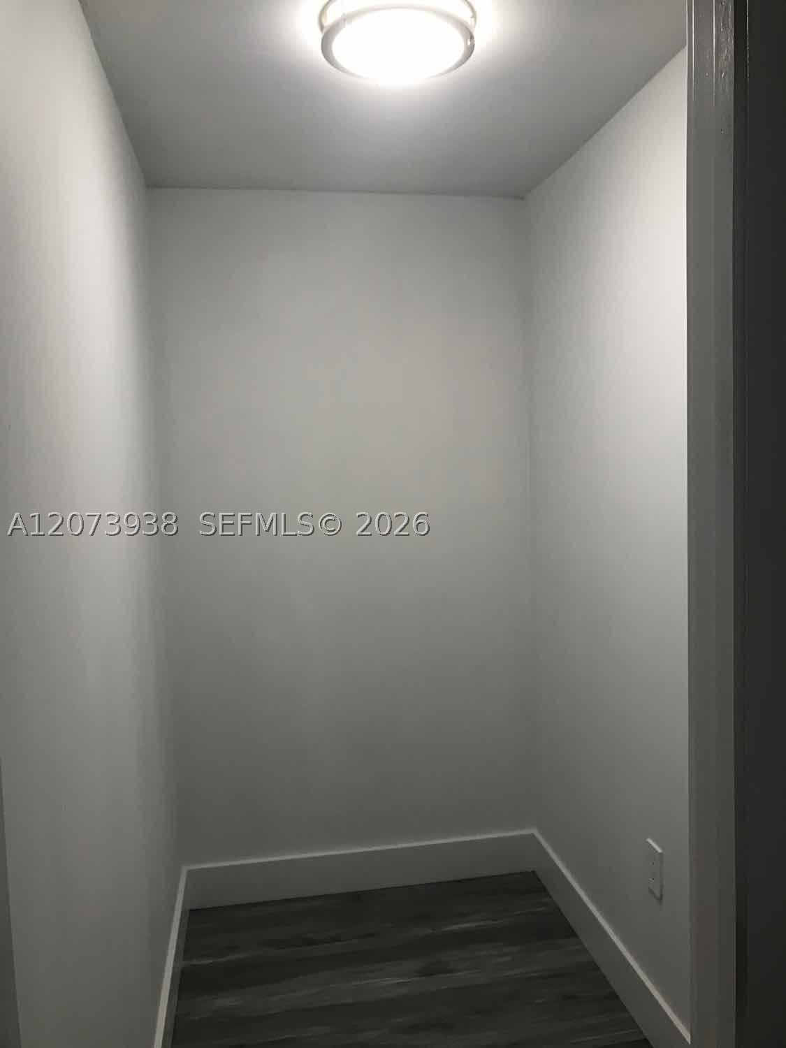 1920 Rutland St Property Photo 21