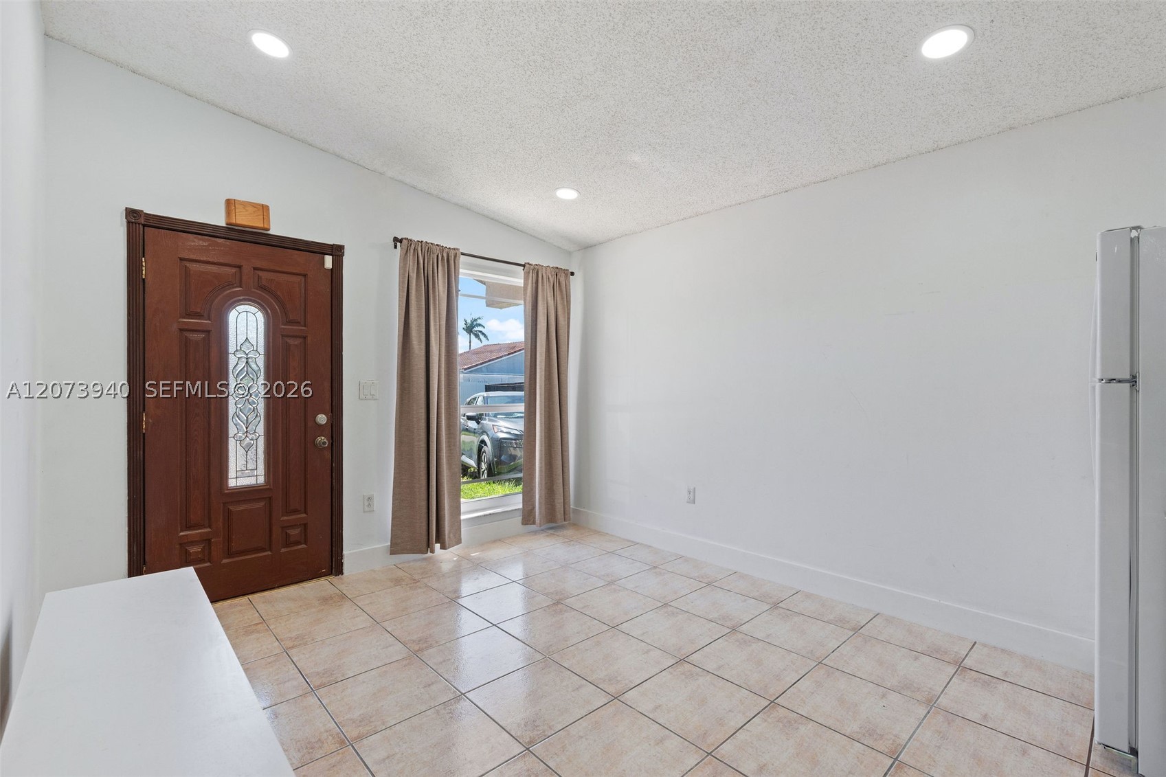 11259 Nw 88th Ave - Property Photo 6