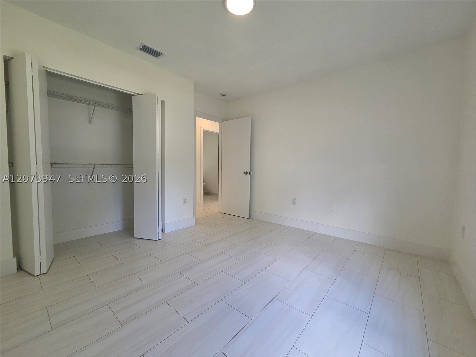 242 Nw 51st Ave 0 Property Photo 14