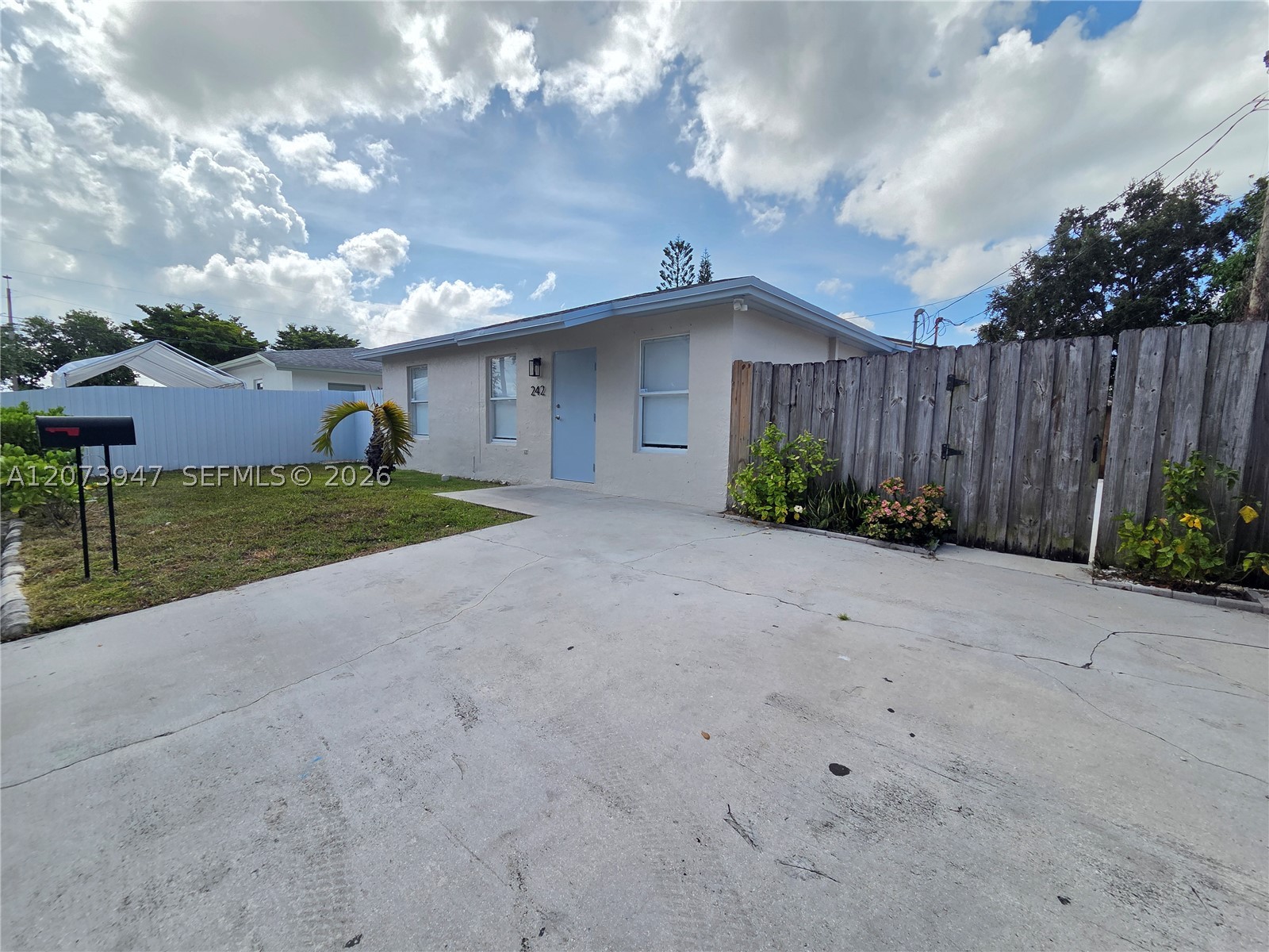 242 Nw 51st Ave 0 Property Photo 18