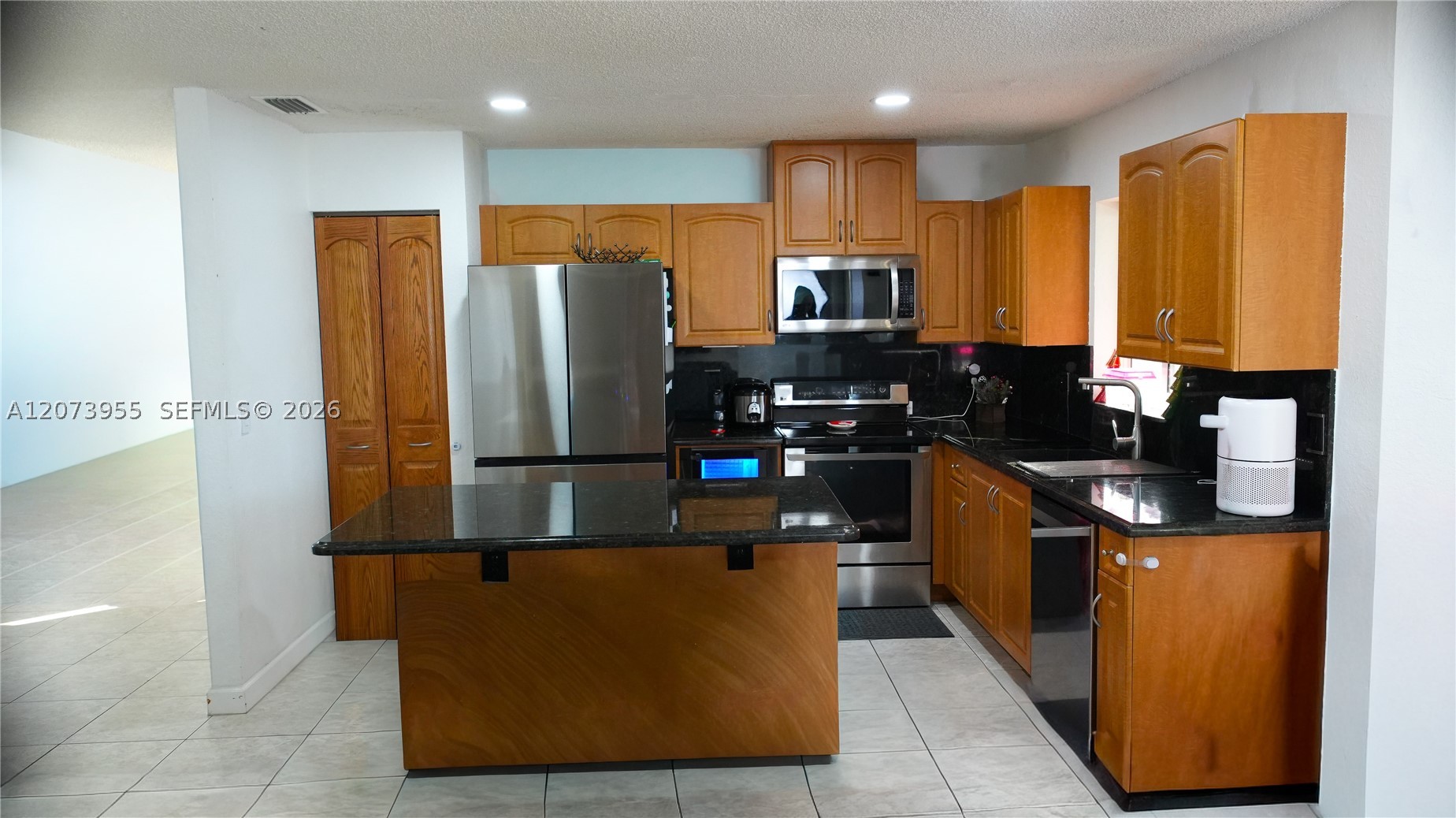 1308 Sw 181st Ave Property Photo 8