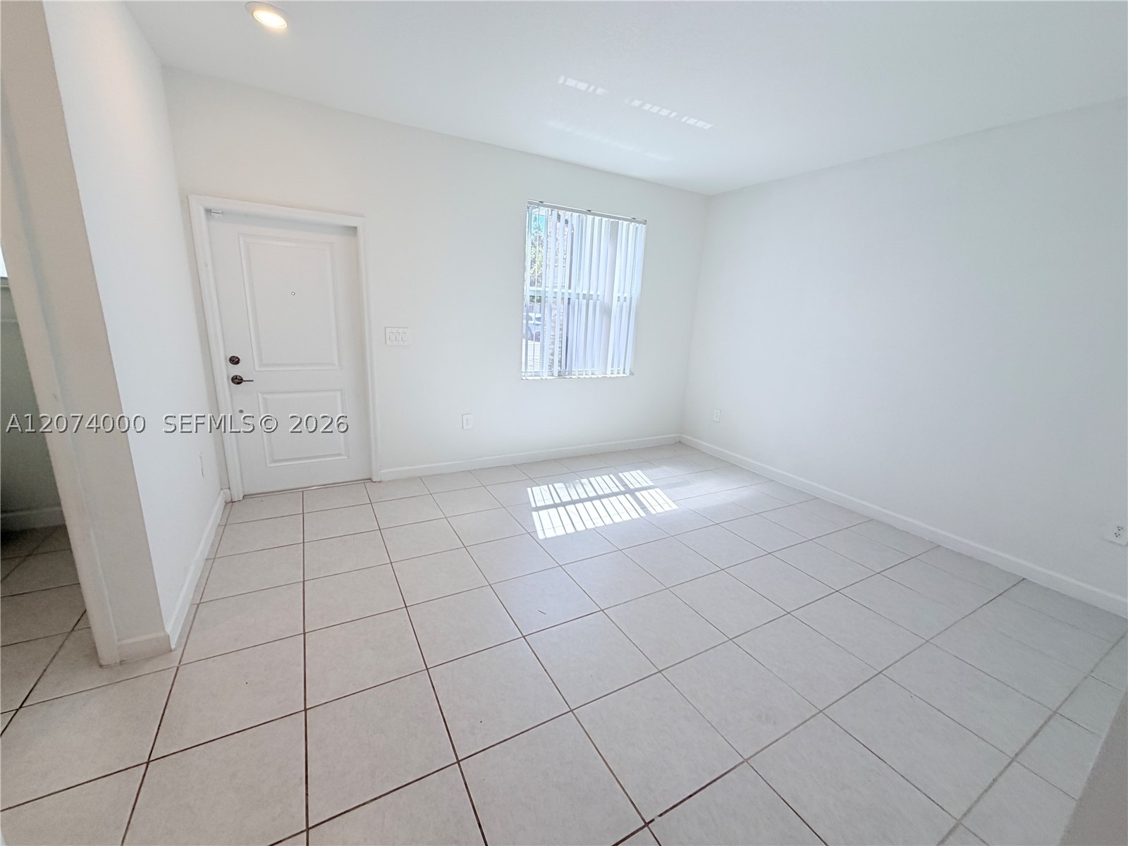 12432 Nw 23rd Ct Property Photo 8