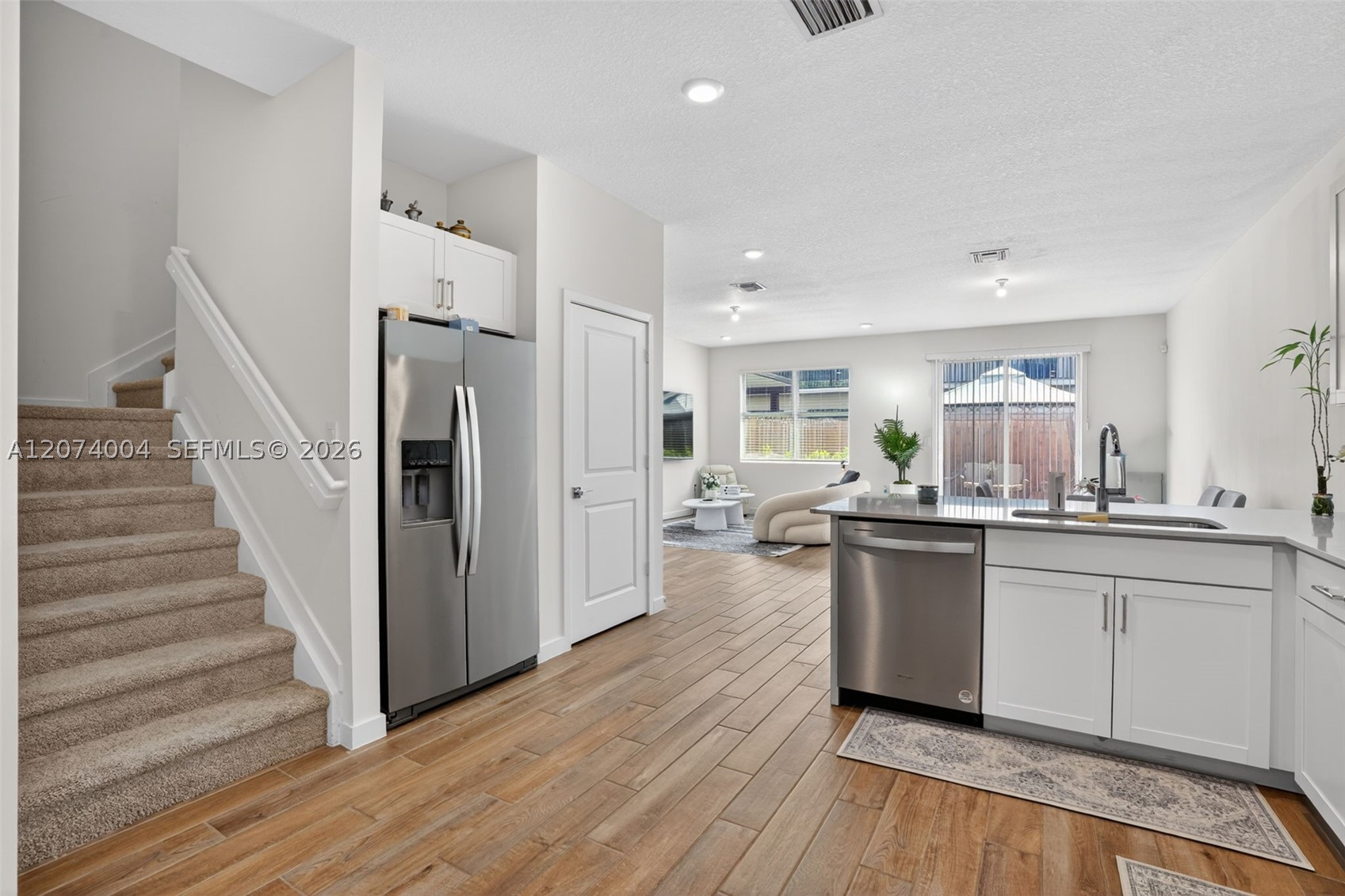 163 Ne 13th Cir N/a Property Photo 7