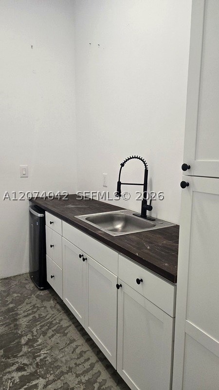 1217 71st St Property Photo 9