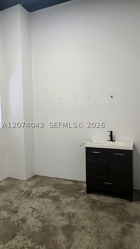 1217 71st St Property Photo 10