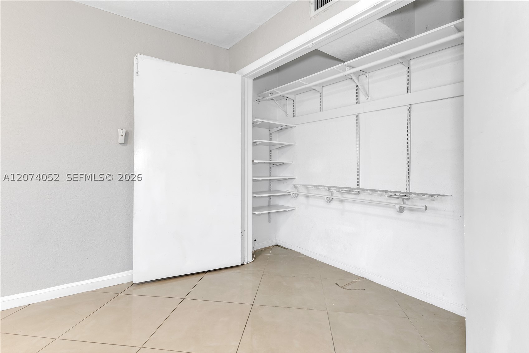 2175 Ne 56th St 103 Property Photo 18