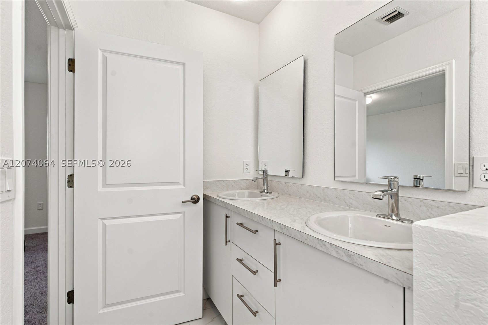 1265 Nw 4th Ln Property Photo 13