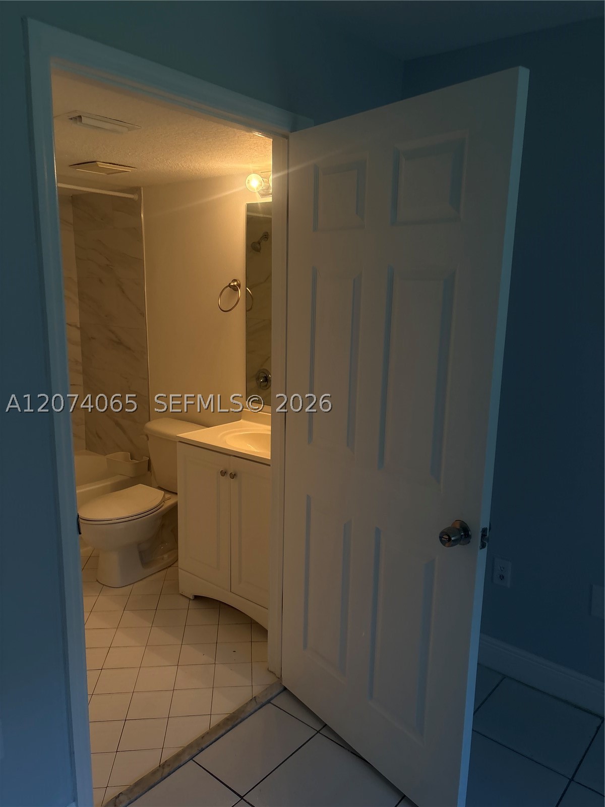 2910 Se 13th Rd 105-44 Property Photo 14