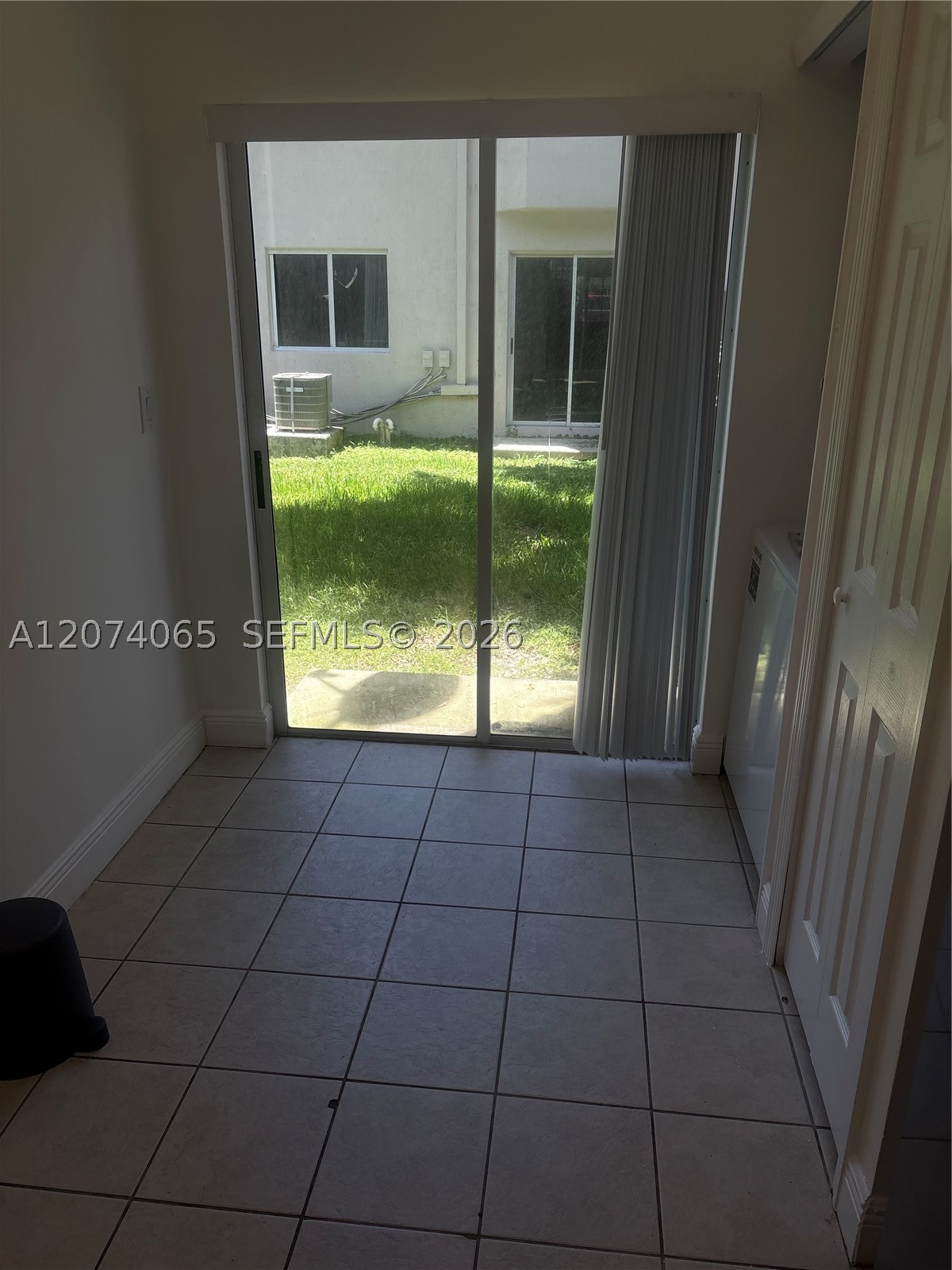 2910 Se 13th Rd 105-44 Property Photo 21