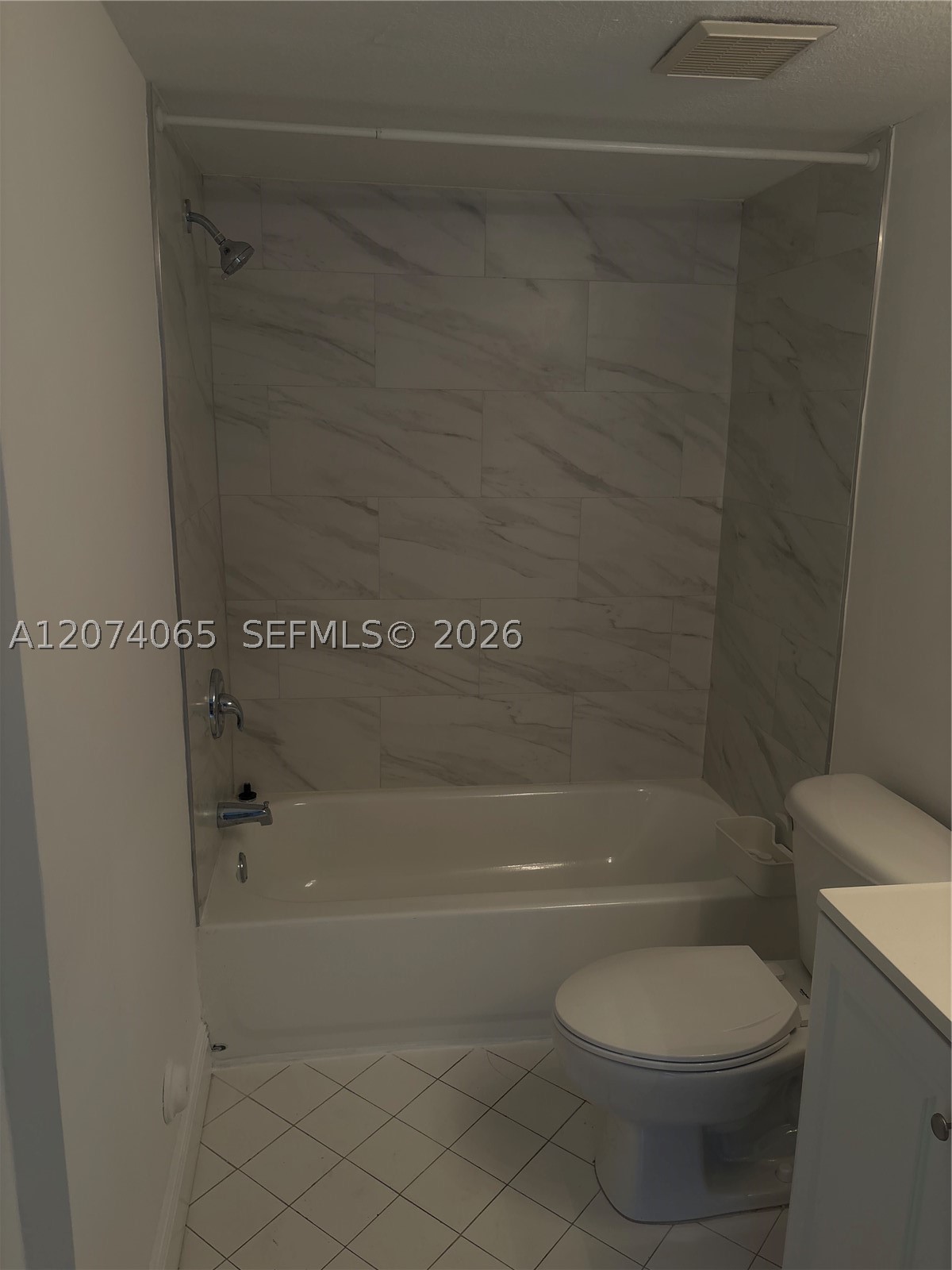 2910 Se 13th Rd 105-44 Property Photo 37