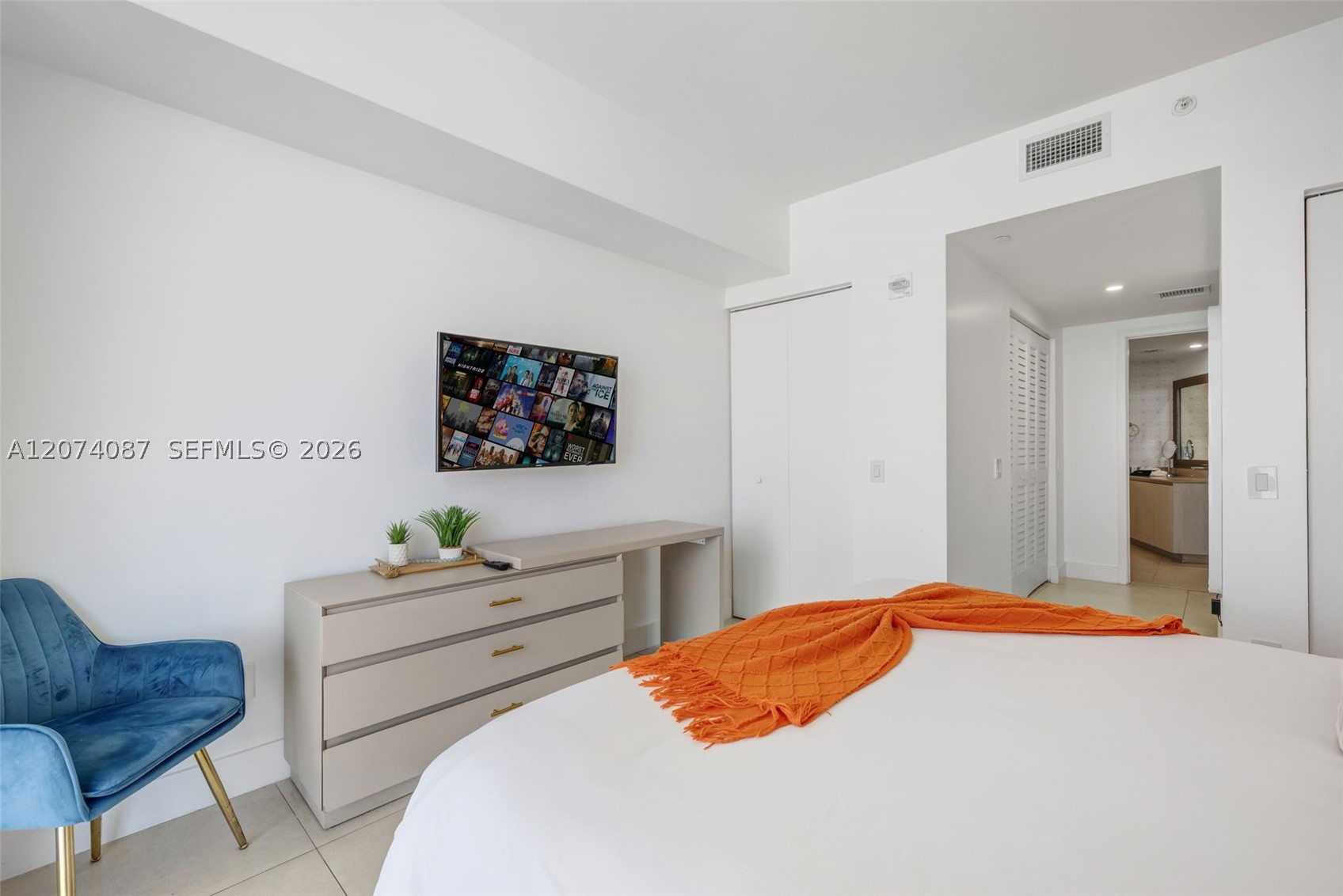 4111 S Ocean Dr 3706 Property Photo 23