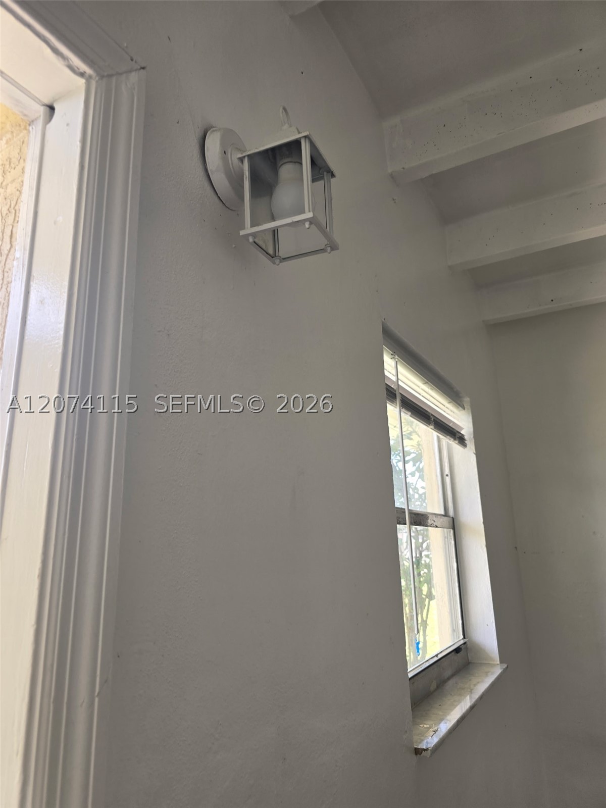 250 Sw 11th Ave 4 Property Photo 4