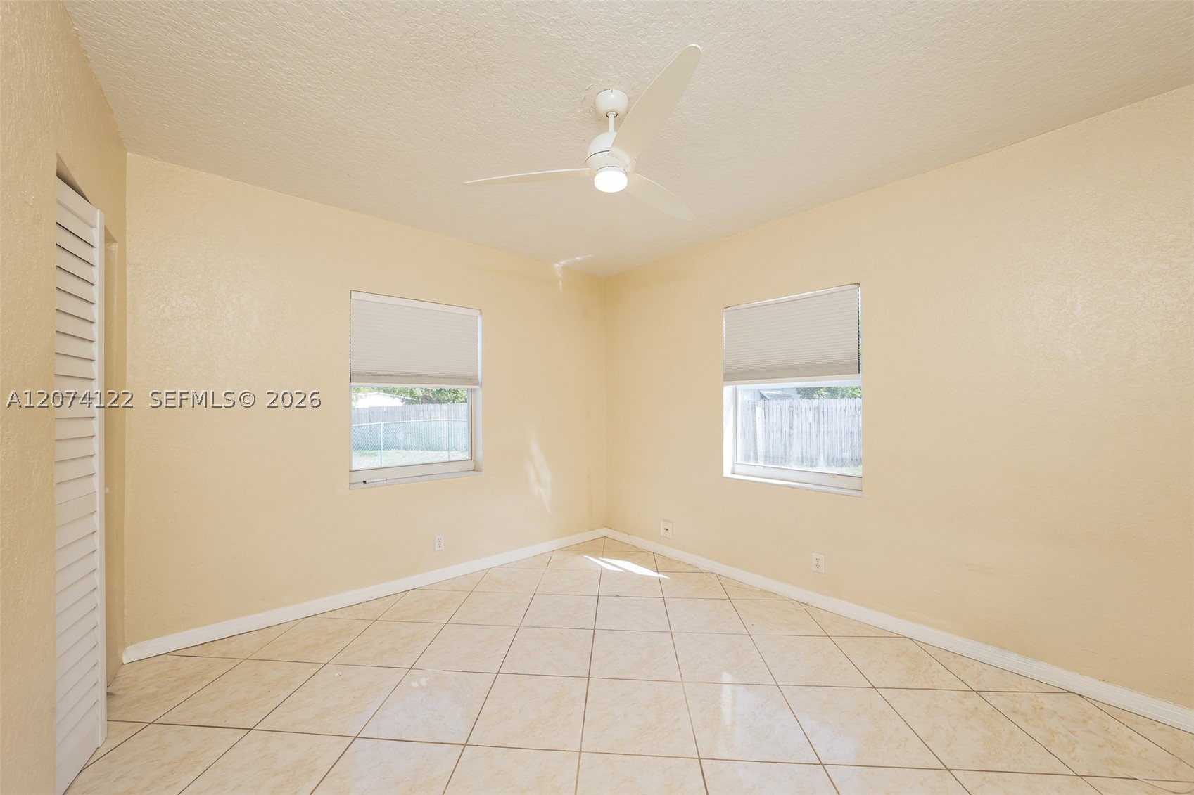 900 W Bloxham St Property Photo 10