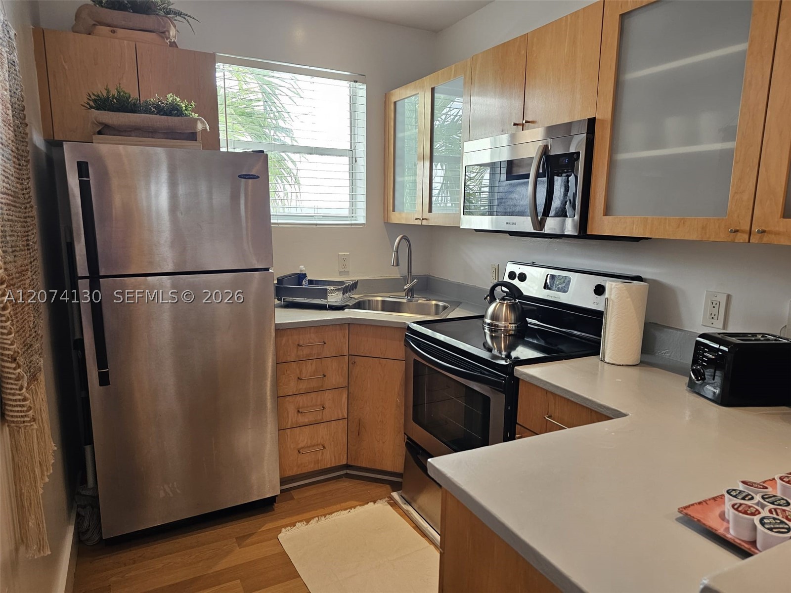 751 Collins Ave 2 Property Photo 11