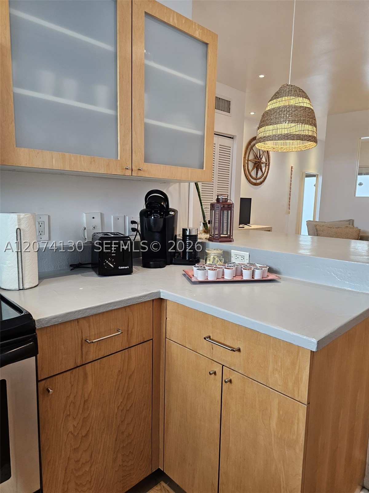 751 Collins Ave 2 Property Photo 13