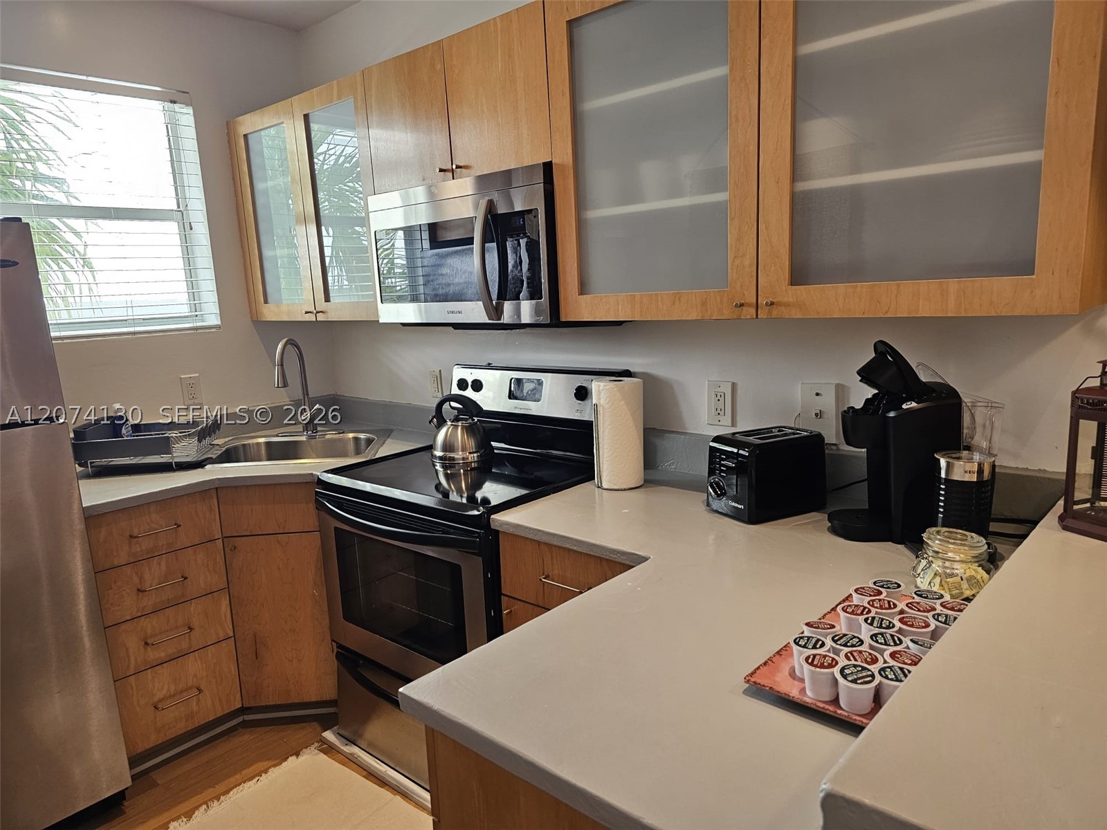 751 Collins Ave 2 Property Photo 14