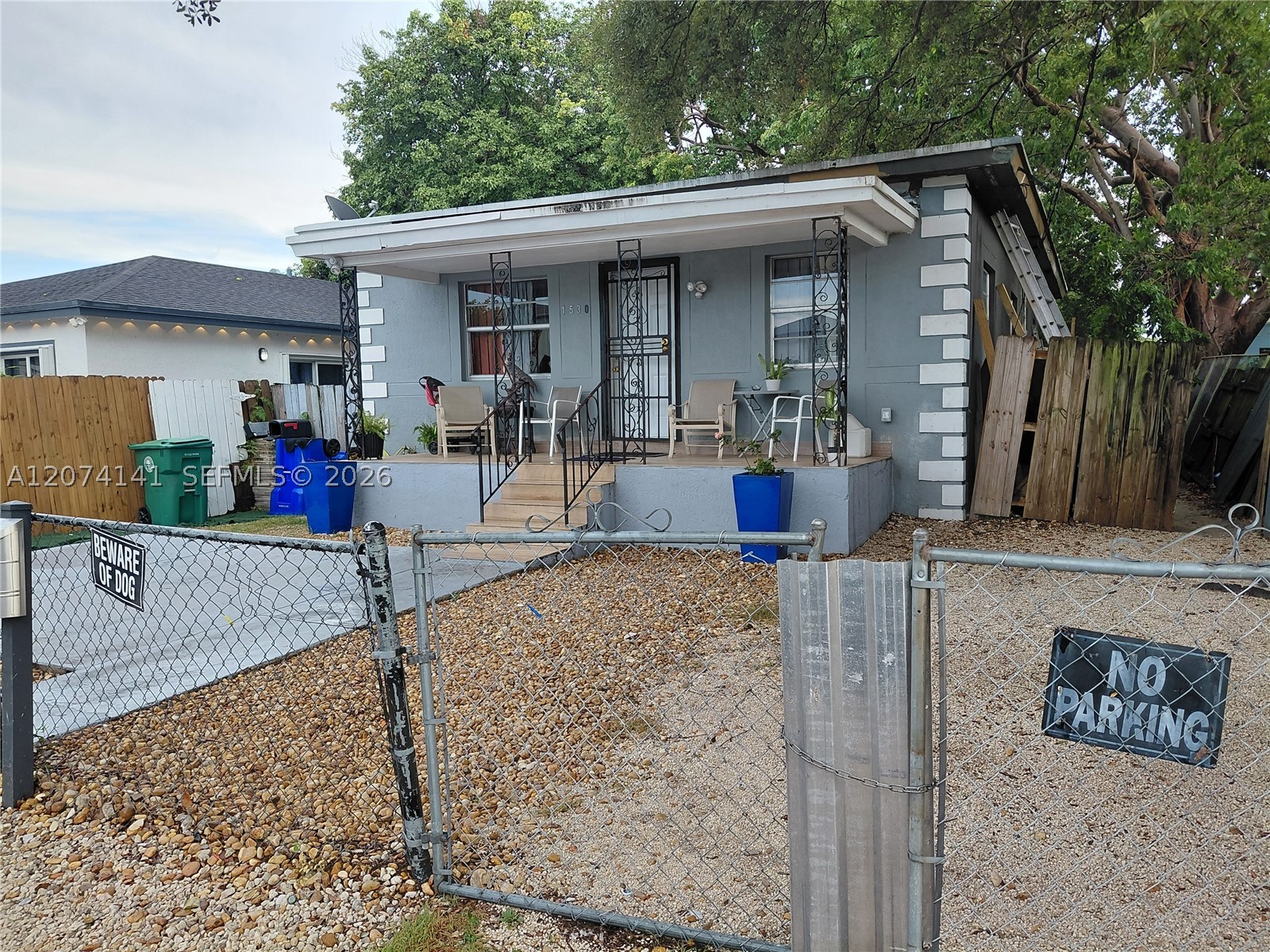 1530 NW 68th Ter Property Photo 1