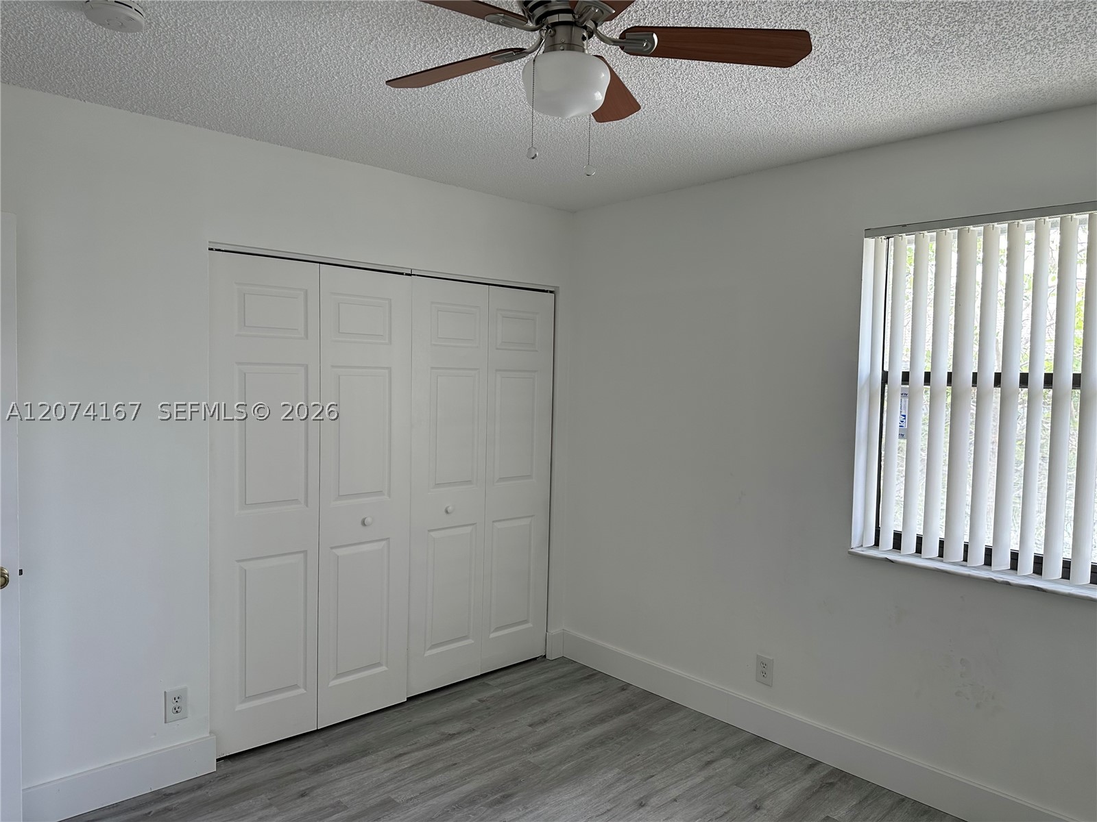 9849 S Riverside Dr 8-26 Property Photo 26