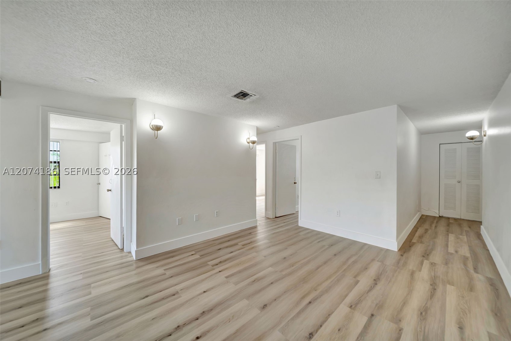 777 SW 9th Ave 301 Property Photo 1