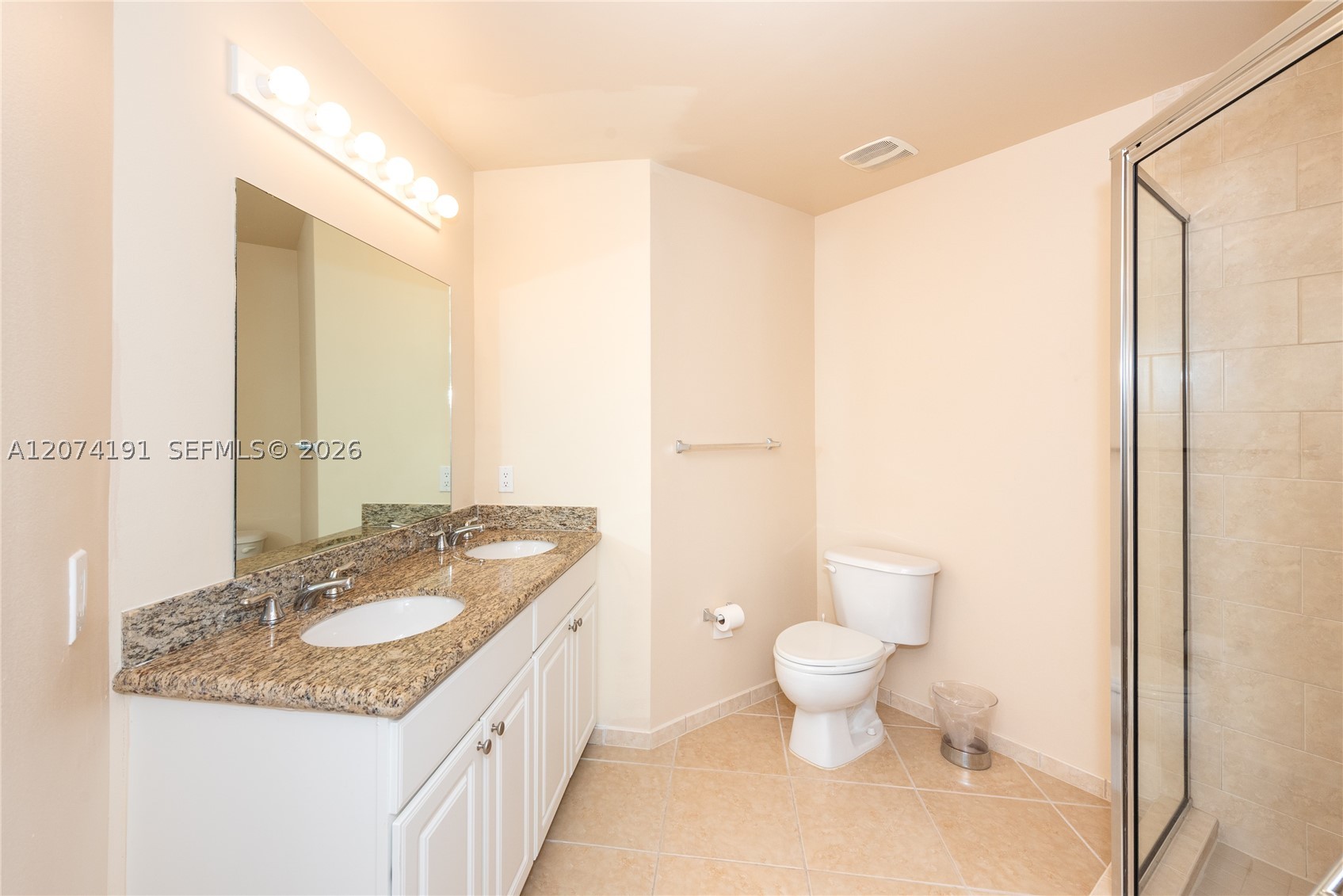 3001 Ne 185th St 417 Property Photo 23