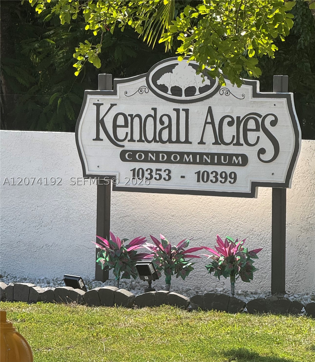 10395 N Kendall Dr V1 Property Photo 1