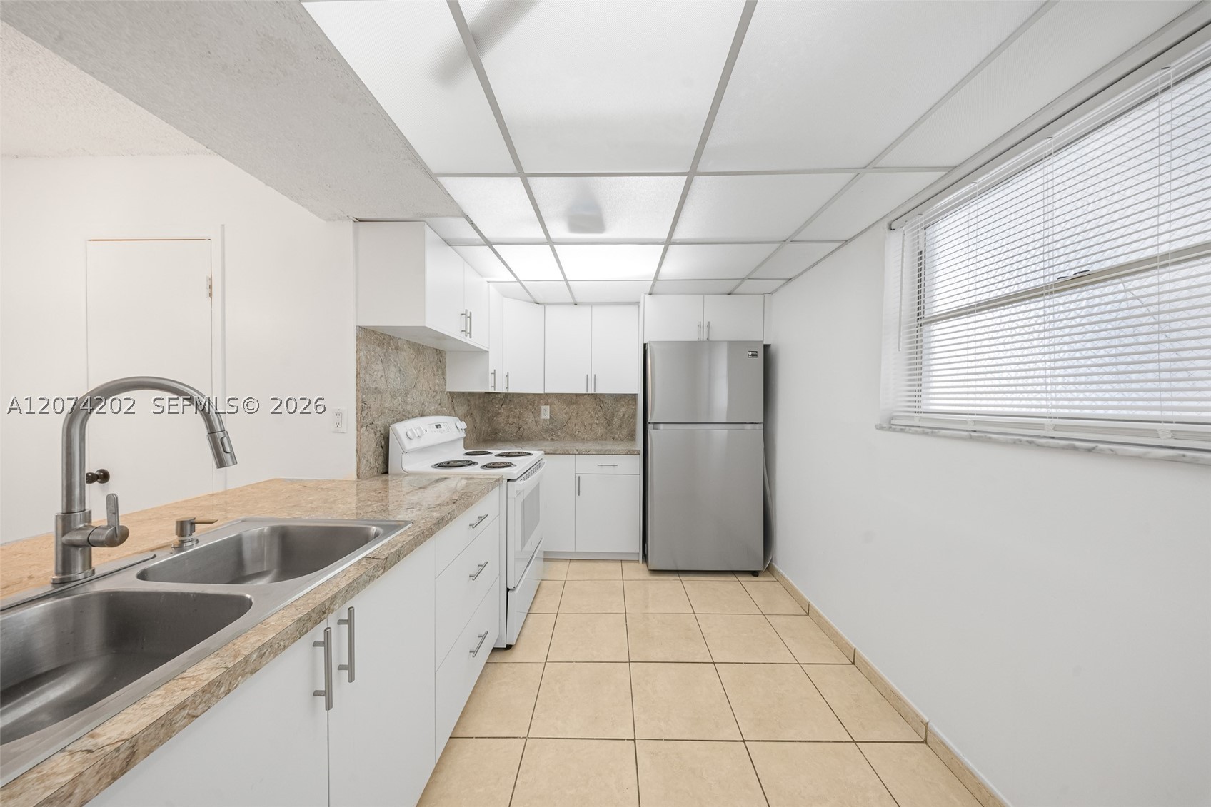 14155 Sw 87th St 404-e Property Photo 8