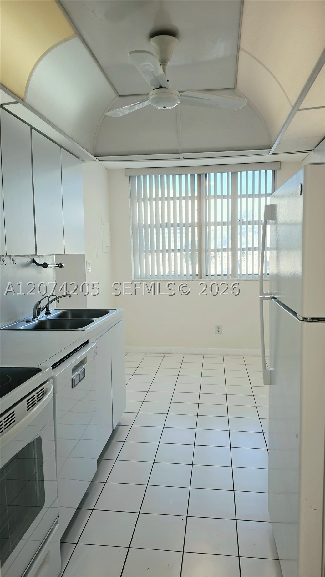 1849 S Ocean Dr 202 Property Photo 7