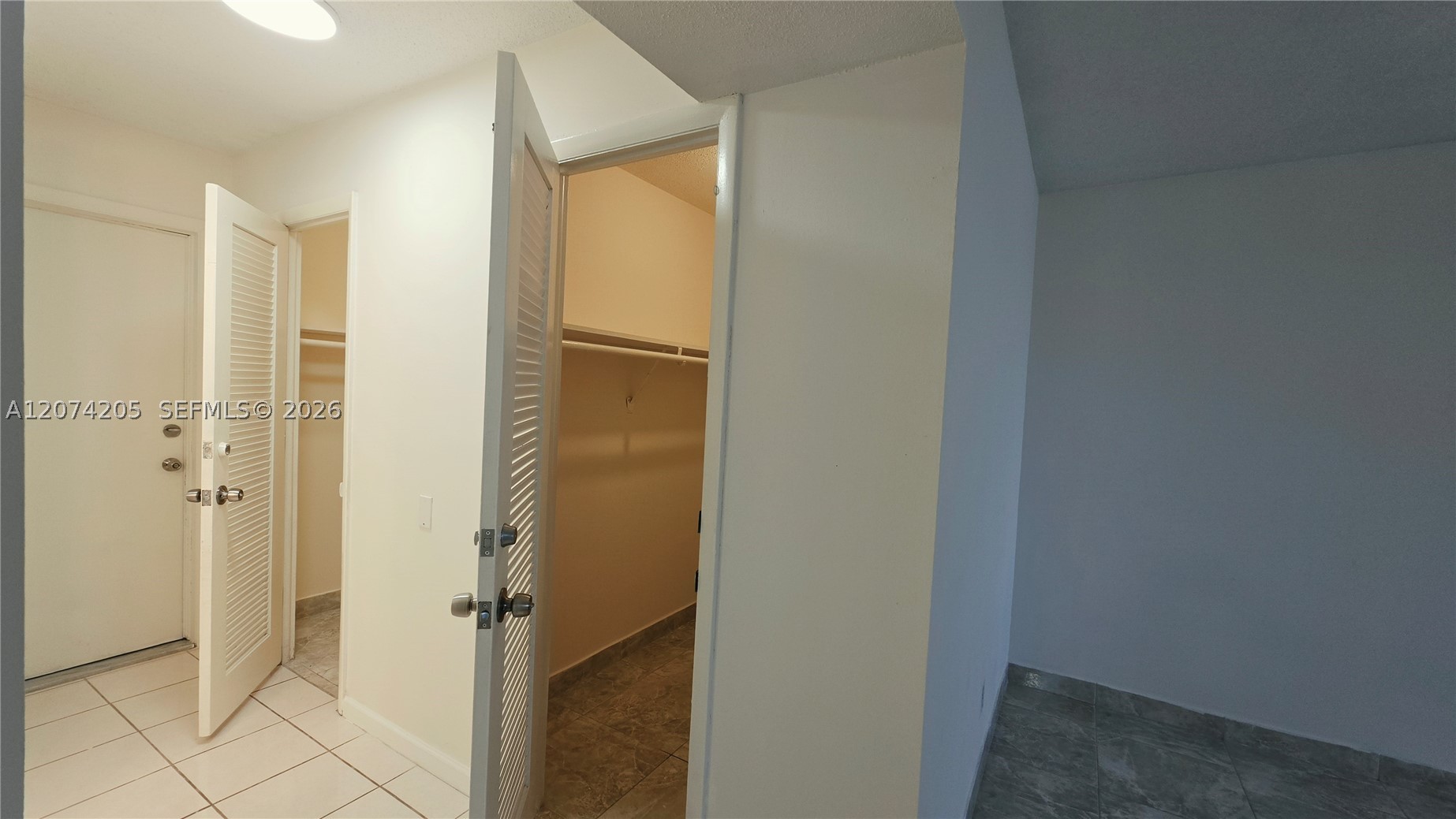 1849 S Ocean Dr 202 Property Photo 23
