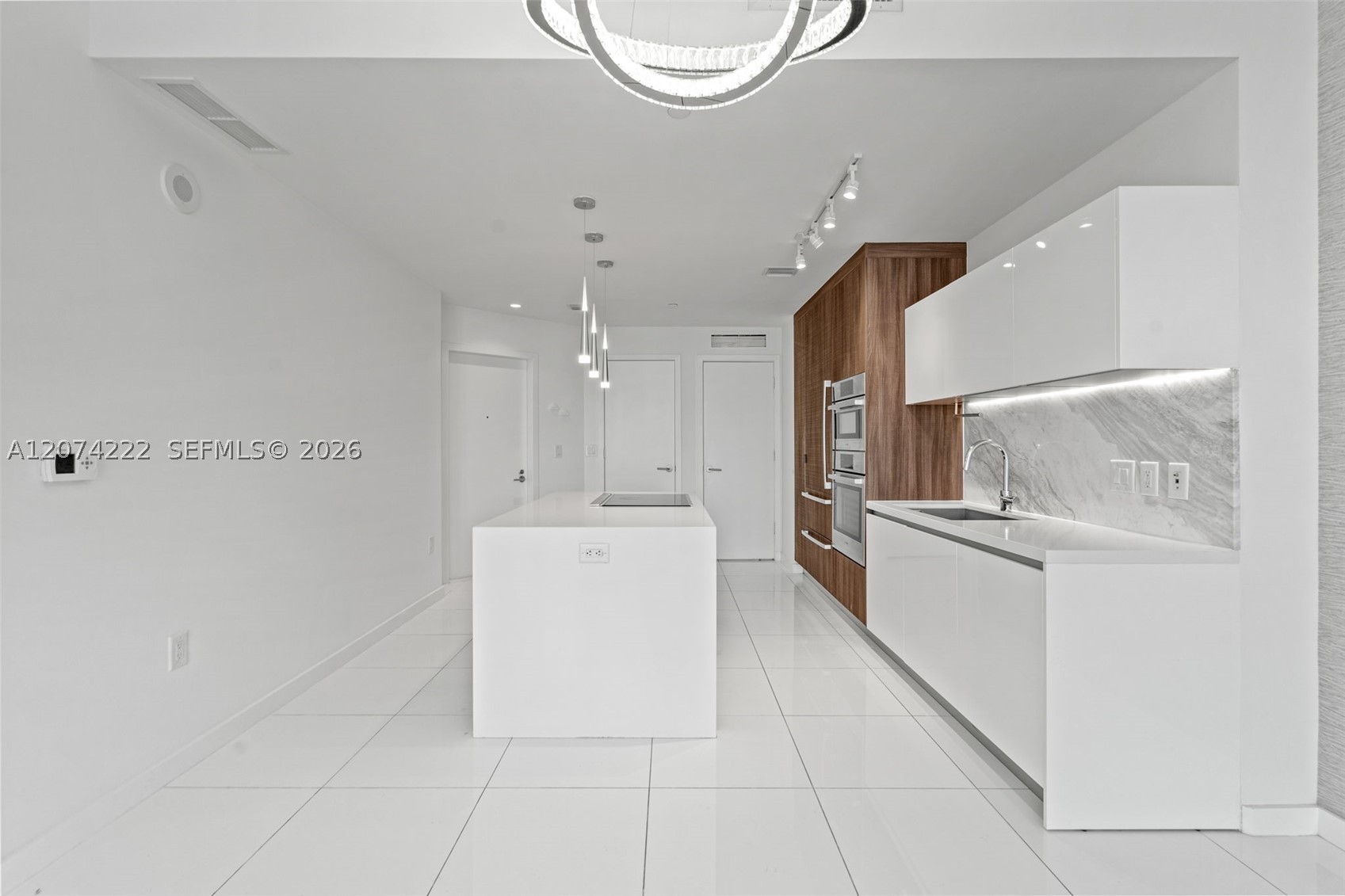 851 Ne 1st Ave 1506 Property Photo 10