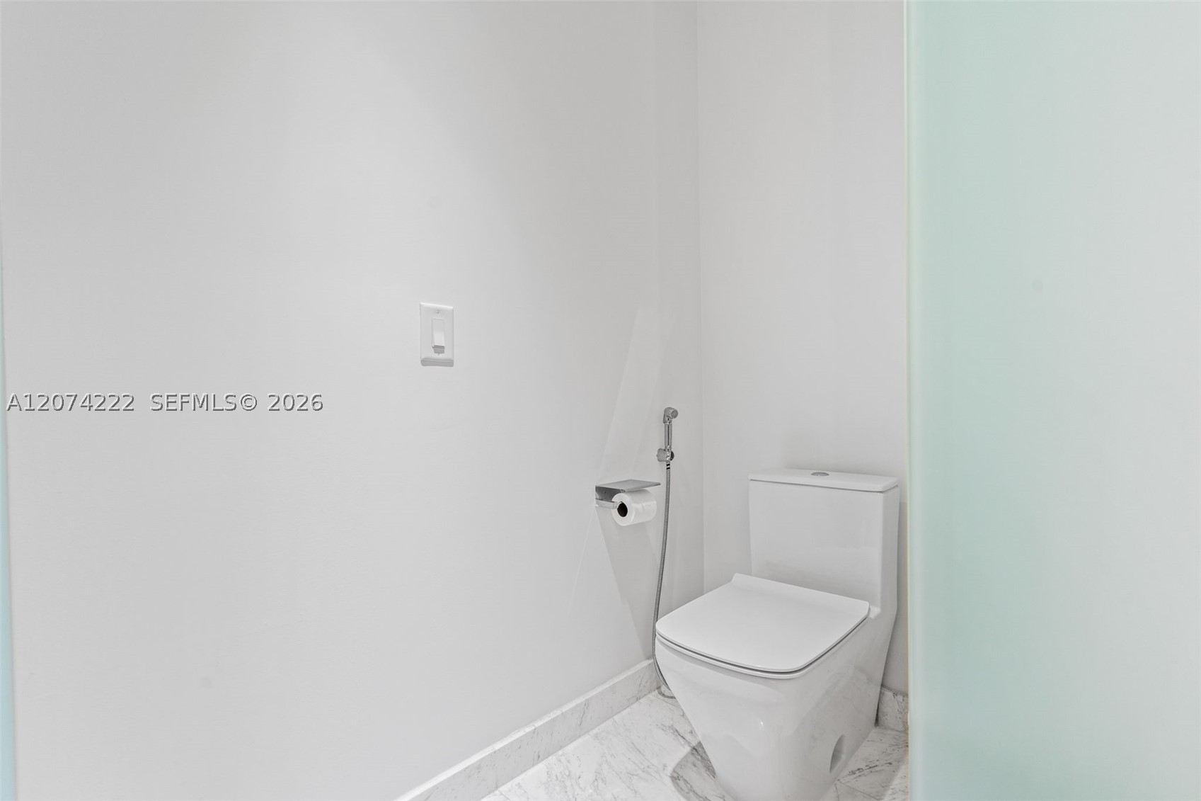851 Ne 1st Ave 1506 Property Photo 25