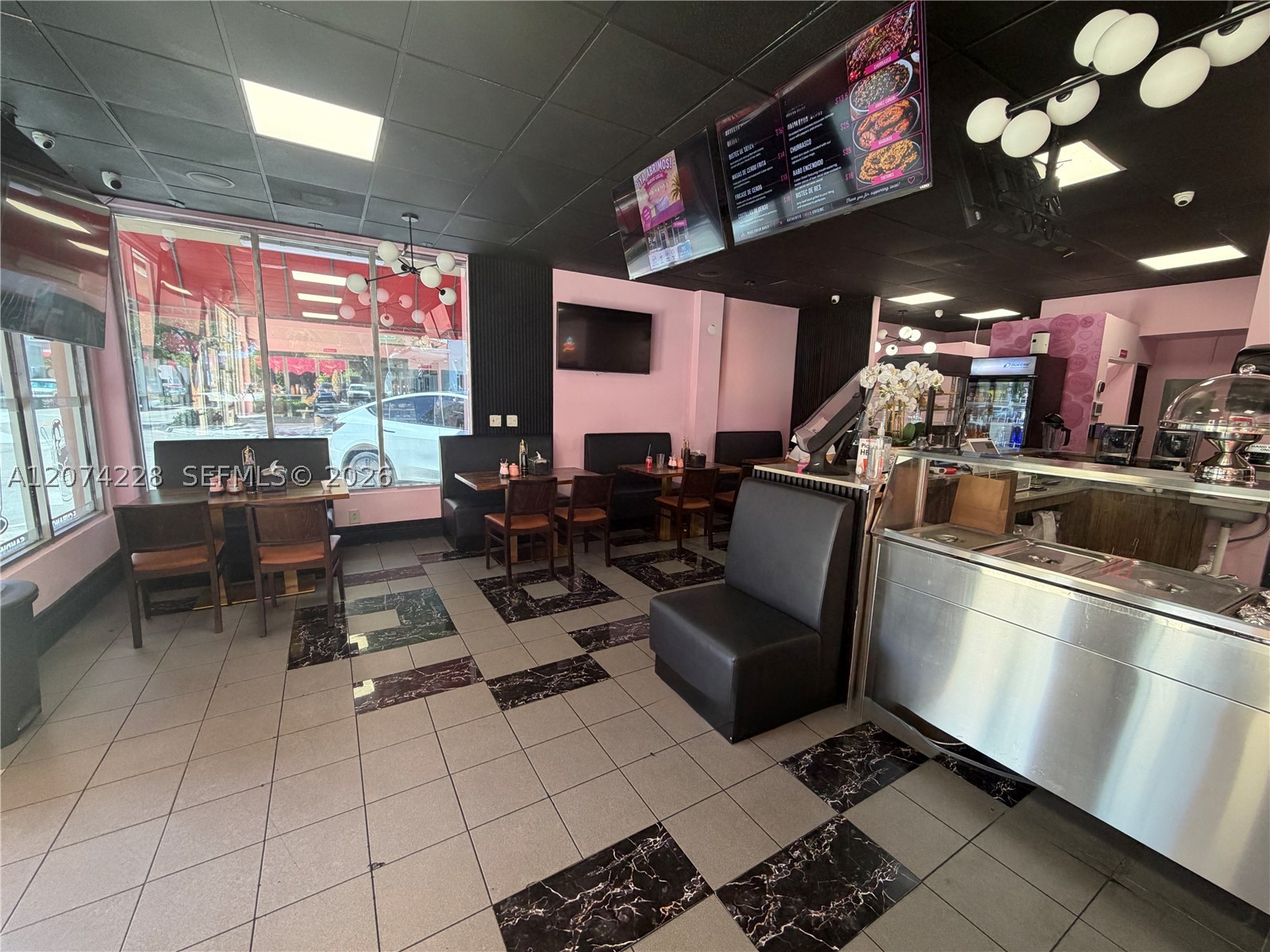Restaurant E For Sale Property Photo 3