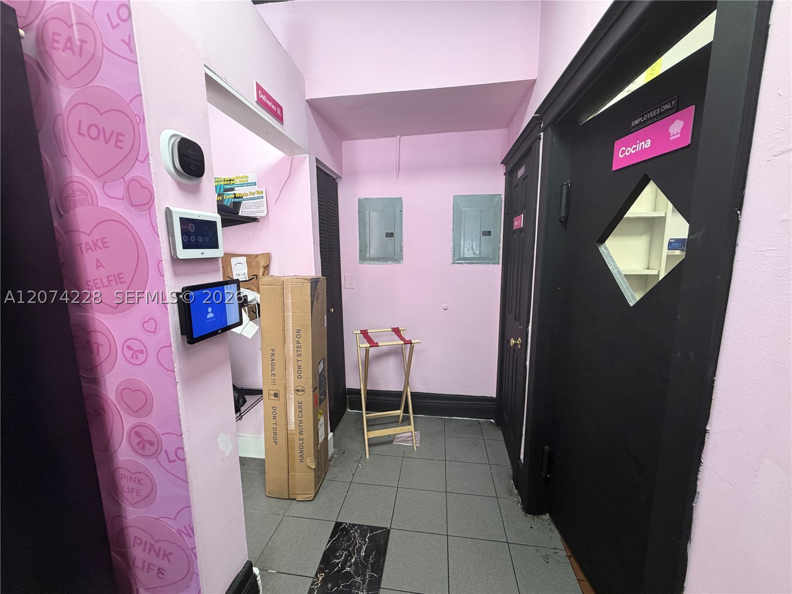 Restaurant E For Sale Property Photo 12