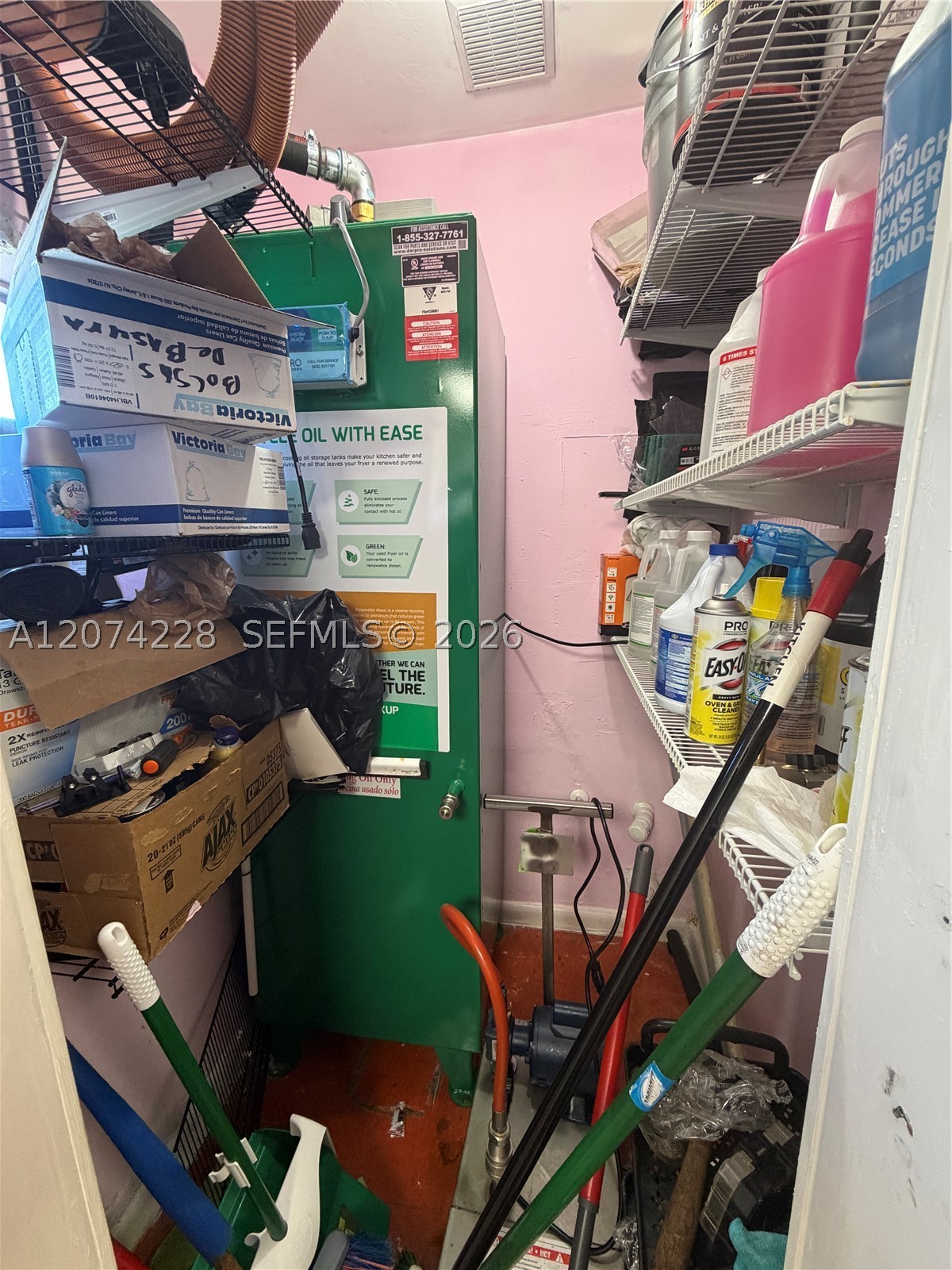 Restaurant E For Sale Property Photo 16