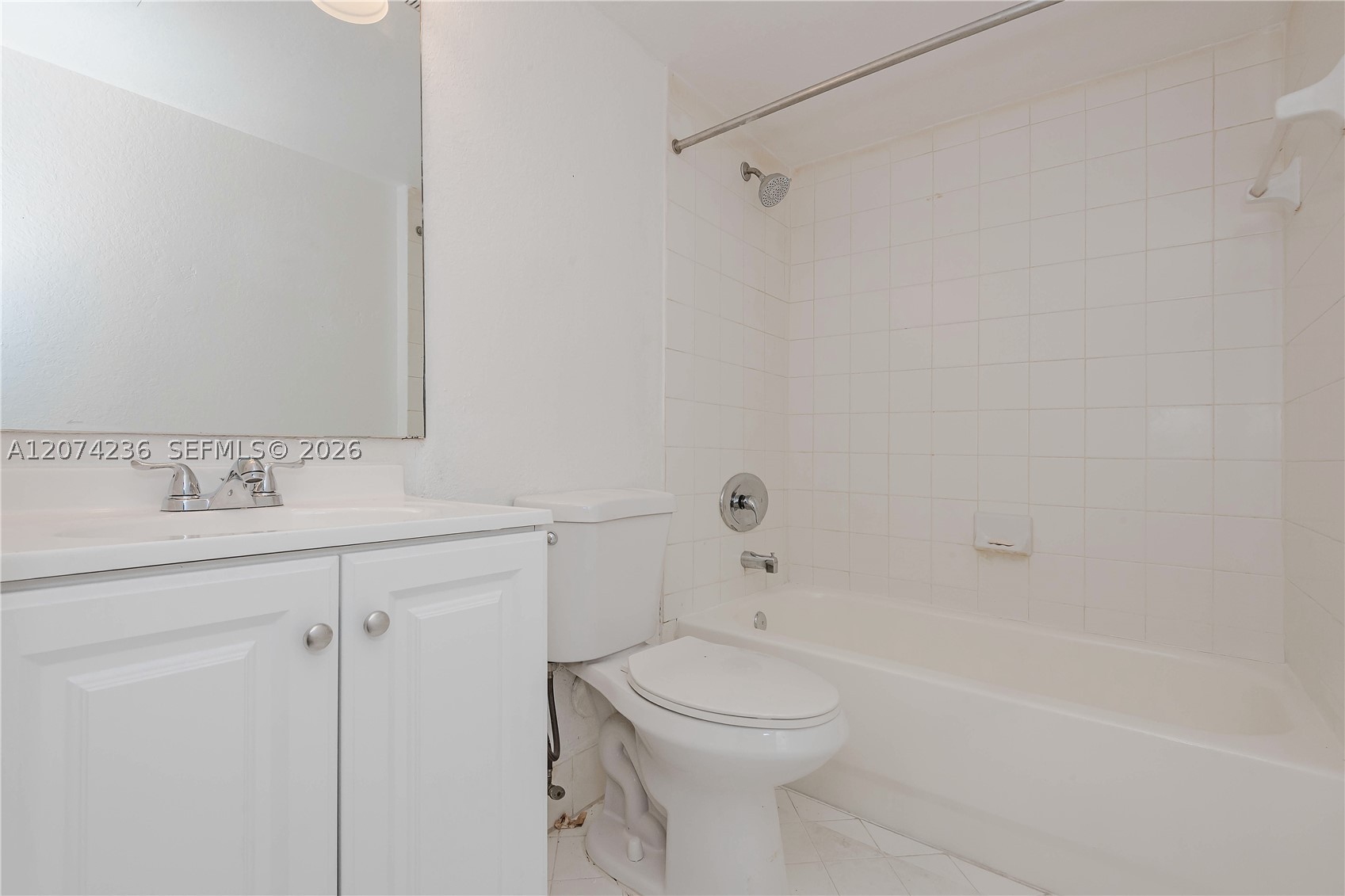 975 Ne 34th Ave 103 Property Photo 19