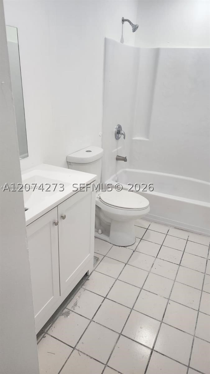 4108 Riverside Dr 1-3 Property Photo 2