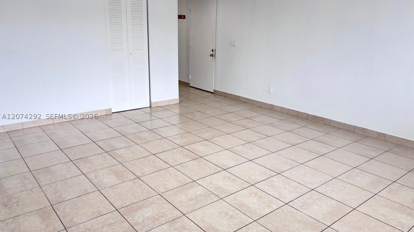 21121 Sw 85th Ave 308 Property Photo 6