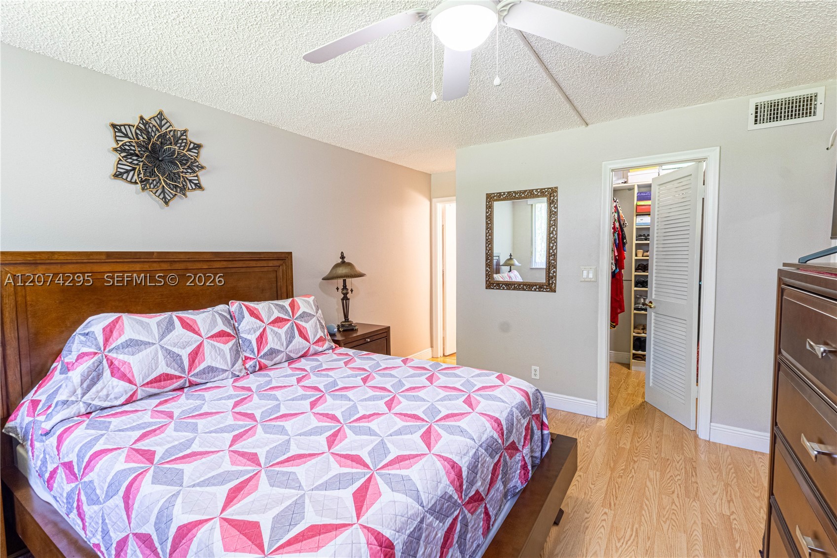 300 S Hollybrook Dr 105 Property Photo 8