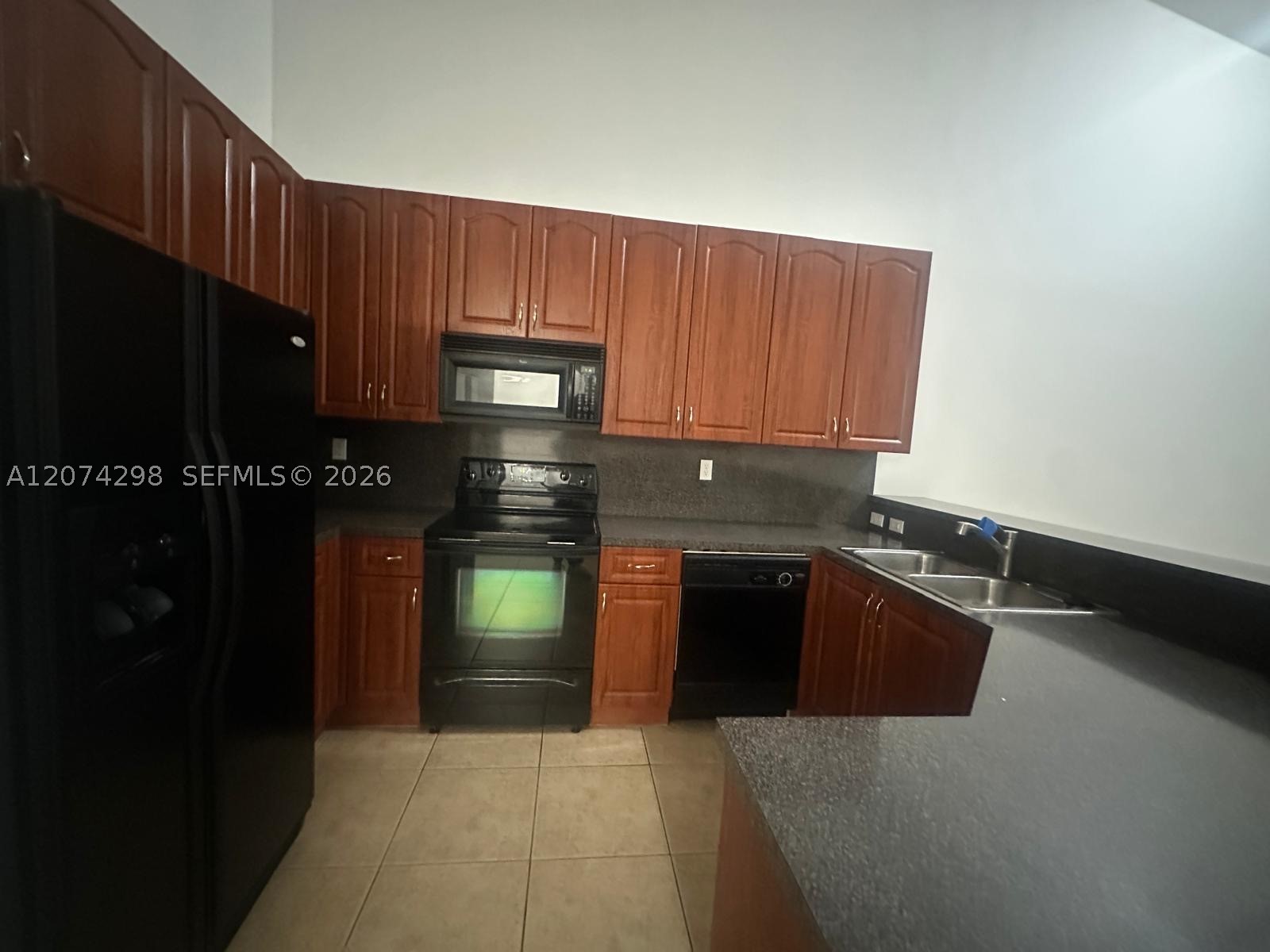 3372 Ne 11th Dr 3372 Property Photo 8
