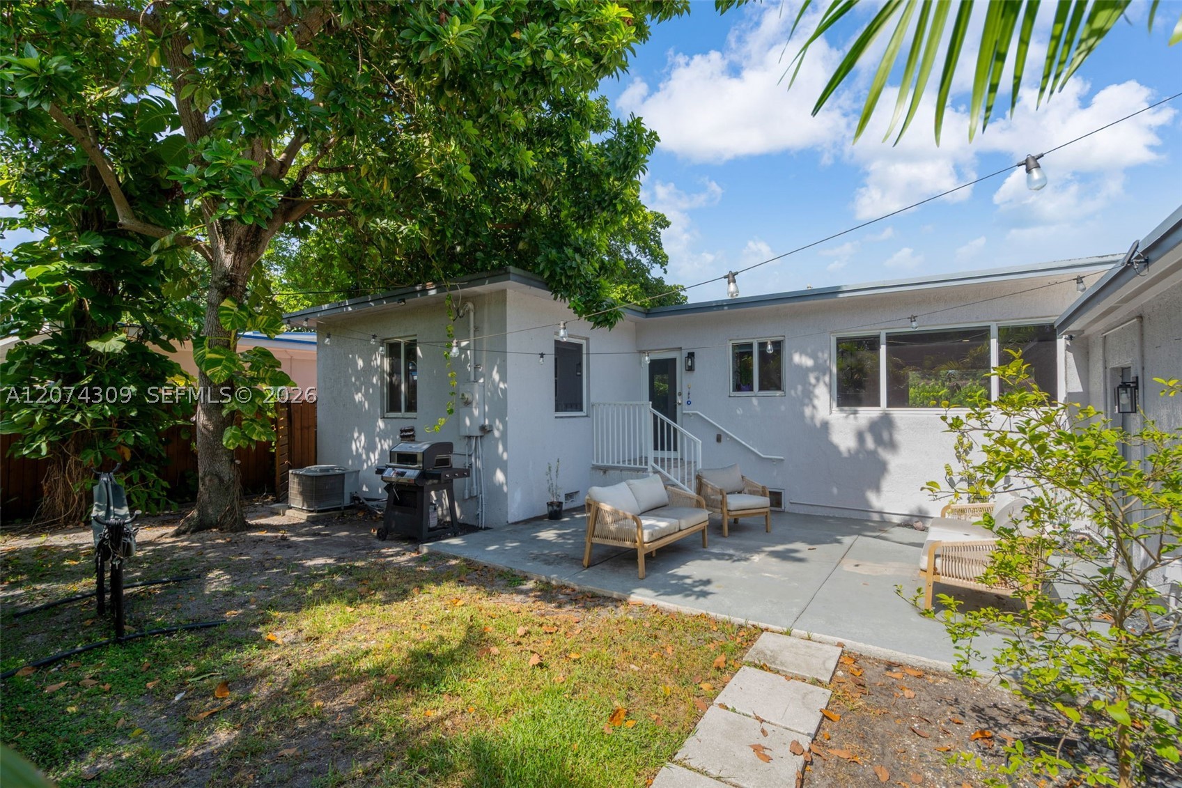 8911 N Miami Ave Property Photo 27