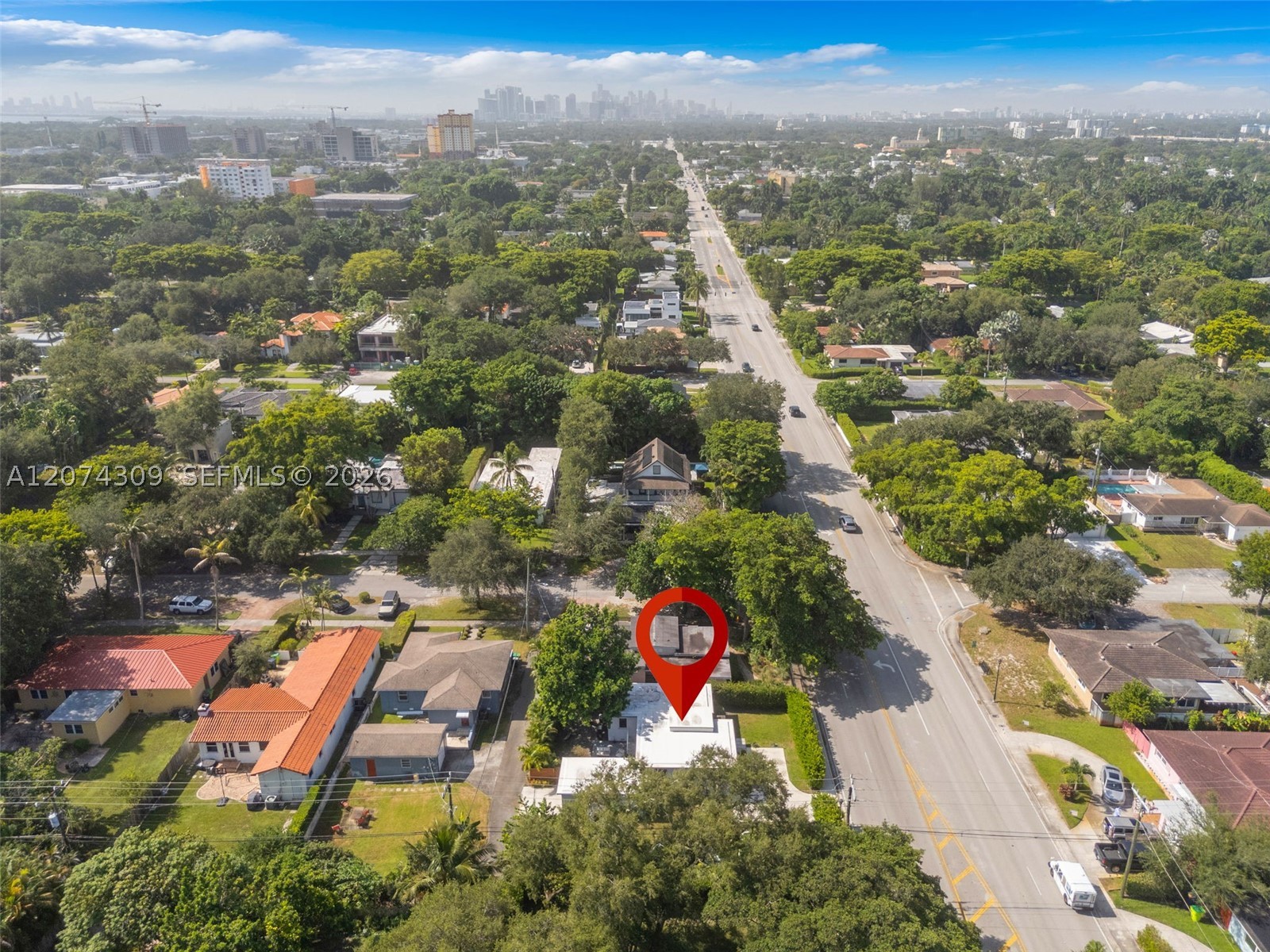 8911 N Miami Ave Property Photo 30