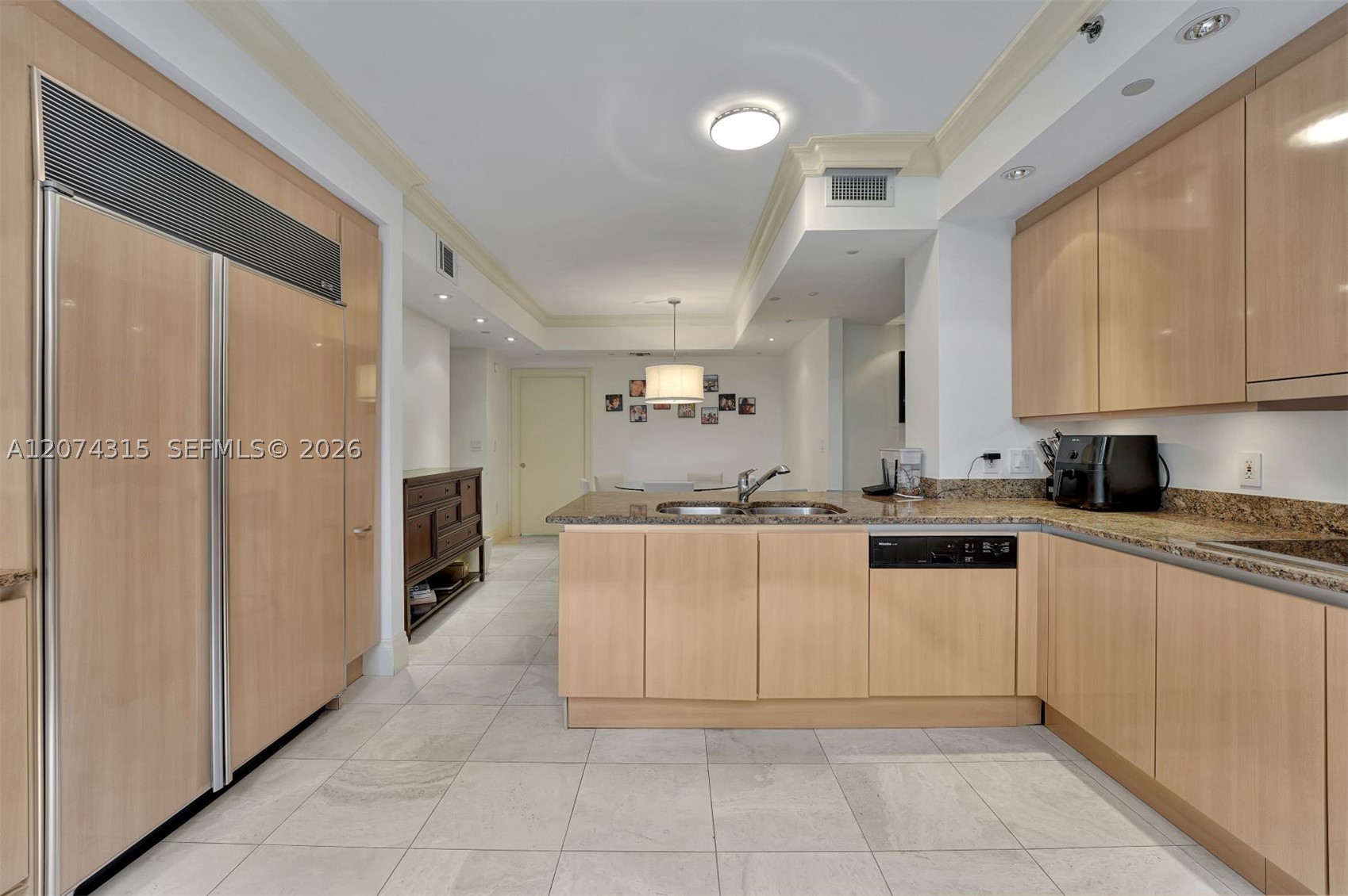 791 Crandon Blvd 301 Property Photo 12
