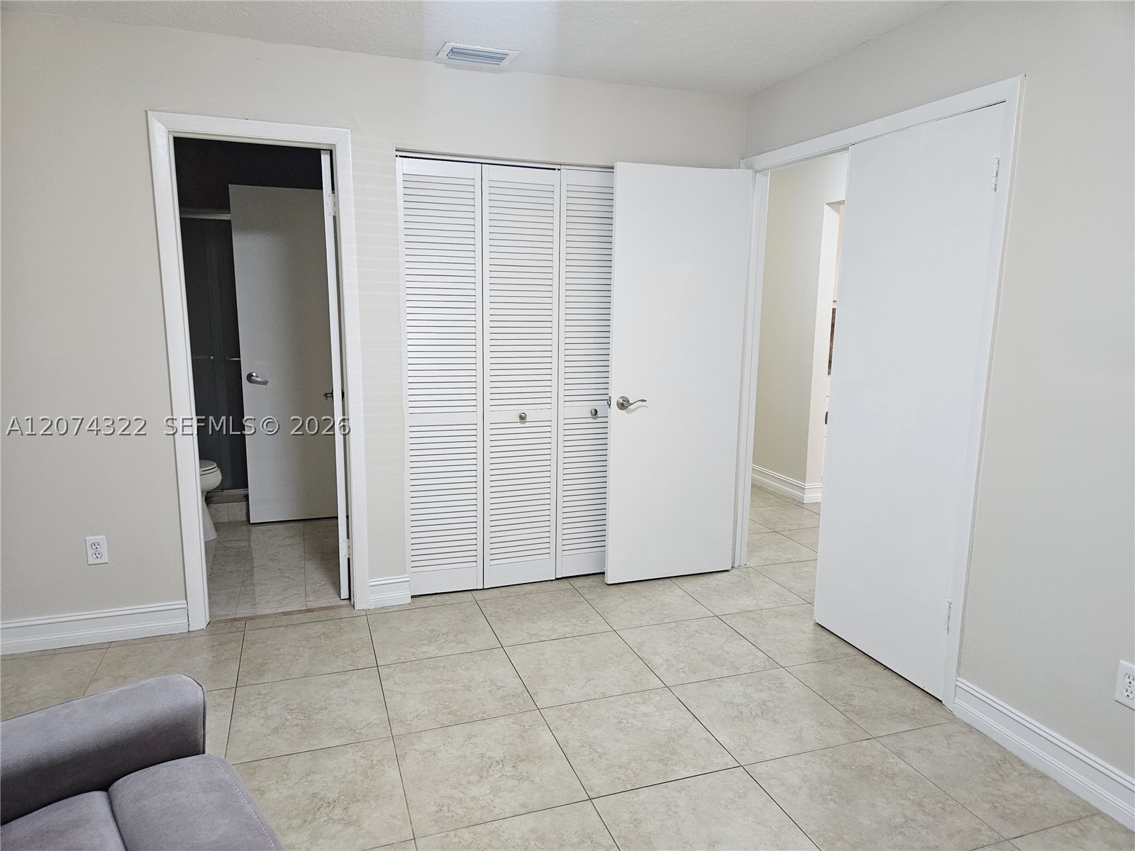 10240 Sw 137th Ct Property Photo 14