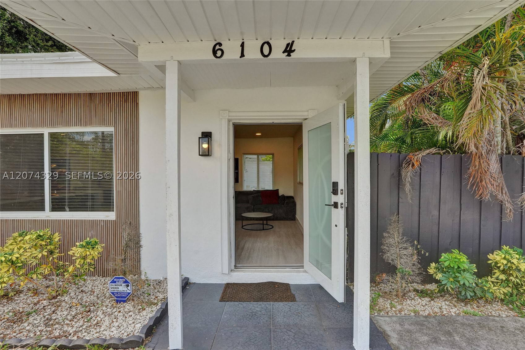 6104 Sw 33rd St Property Photo 7